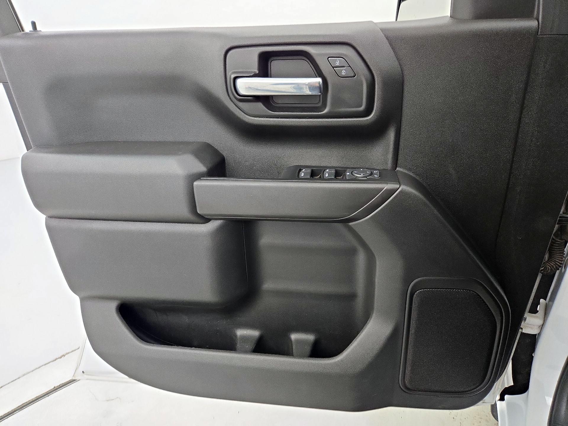 Thumbnail: 2022 Chevrolet Silverado 1500 - 12