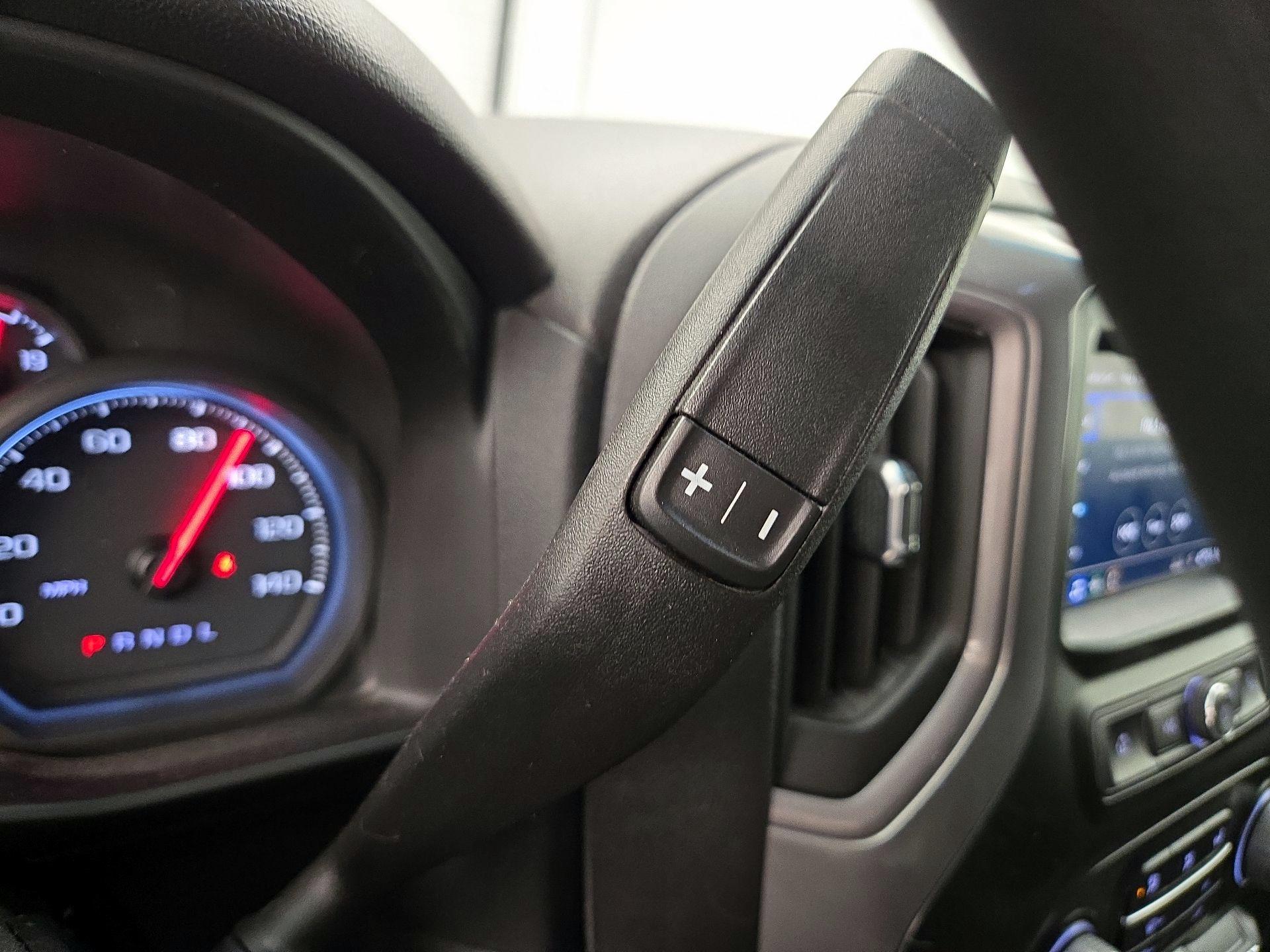 Thumbnail: 2022 Chevrolet Silverado 1500 - 17