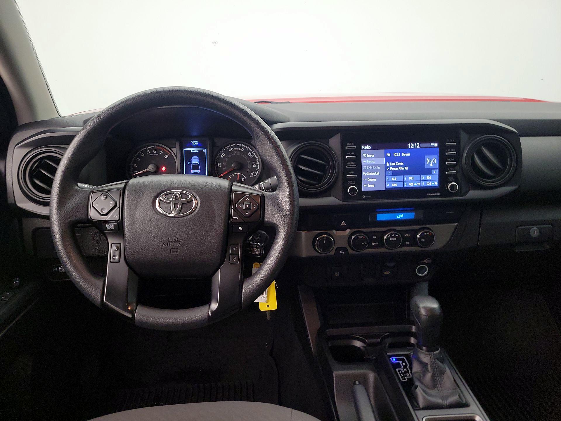 Thumbnail: 2021 Toyota Tacoma - 10