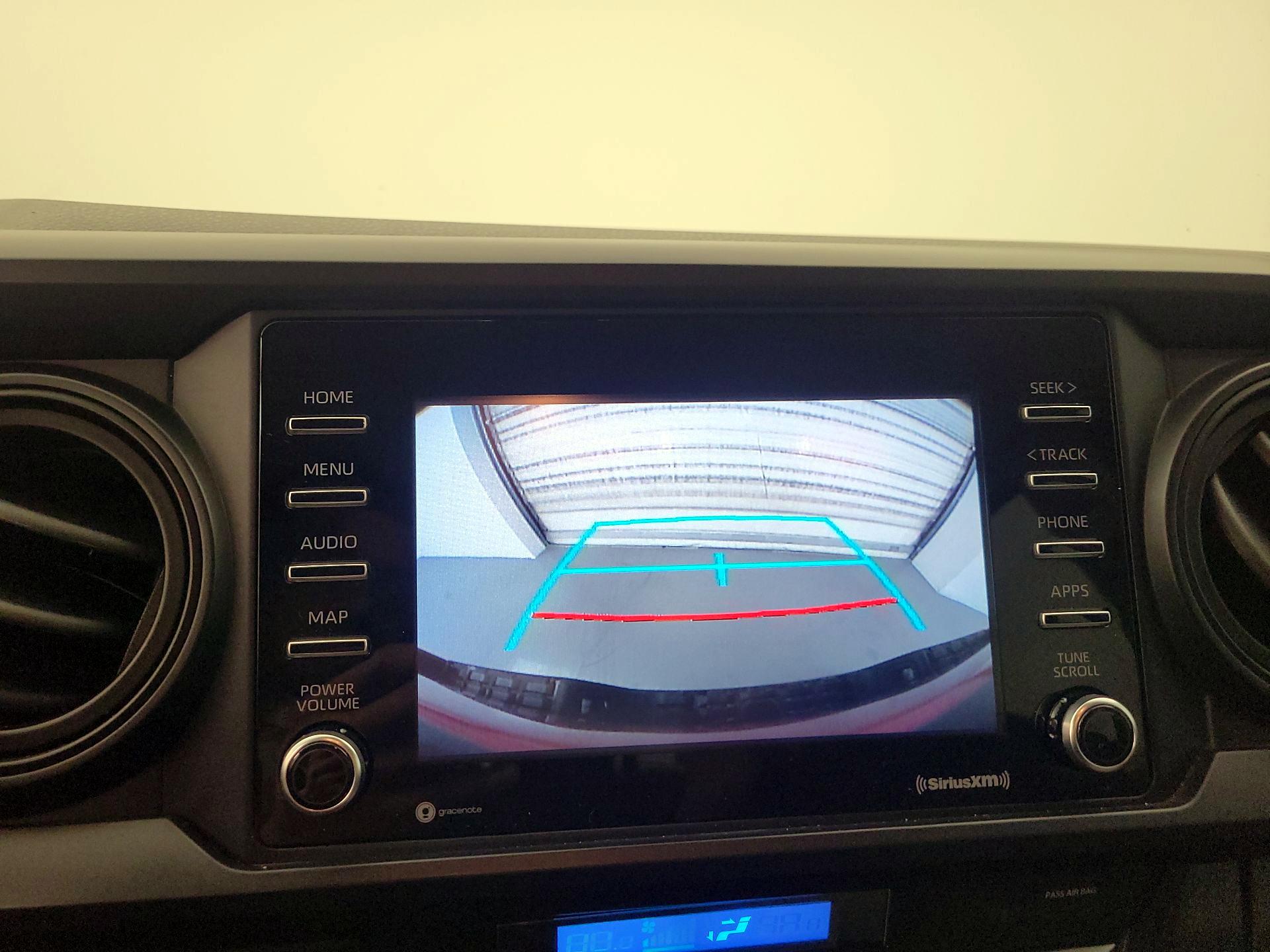 Thumbnail: 2021 Toyota Tacoma - 14