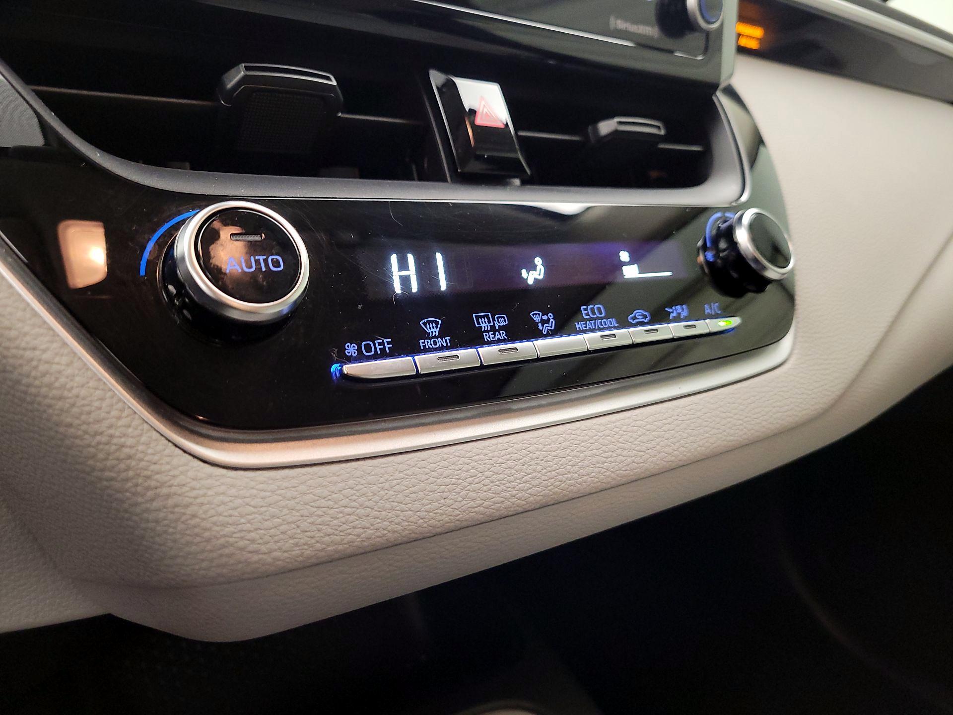 Thumbnail: 2022 Toyota Corolla - 16