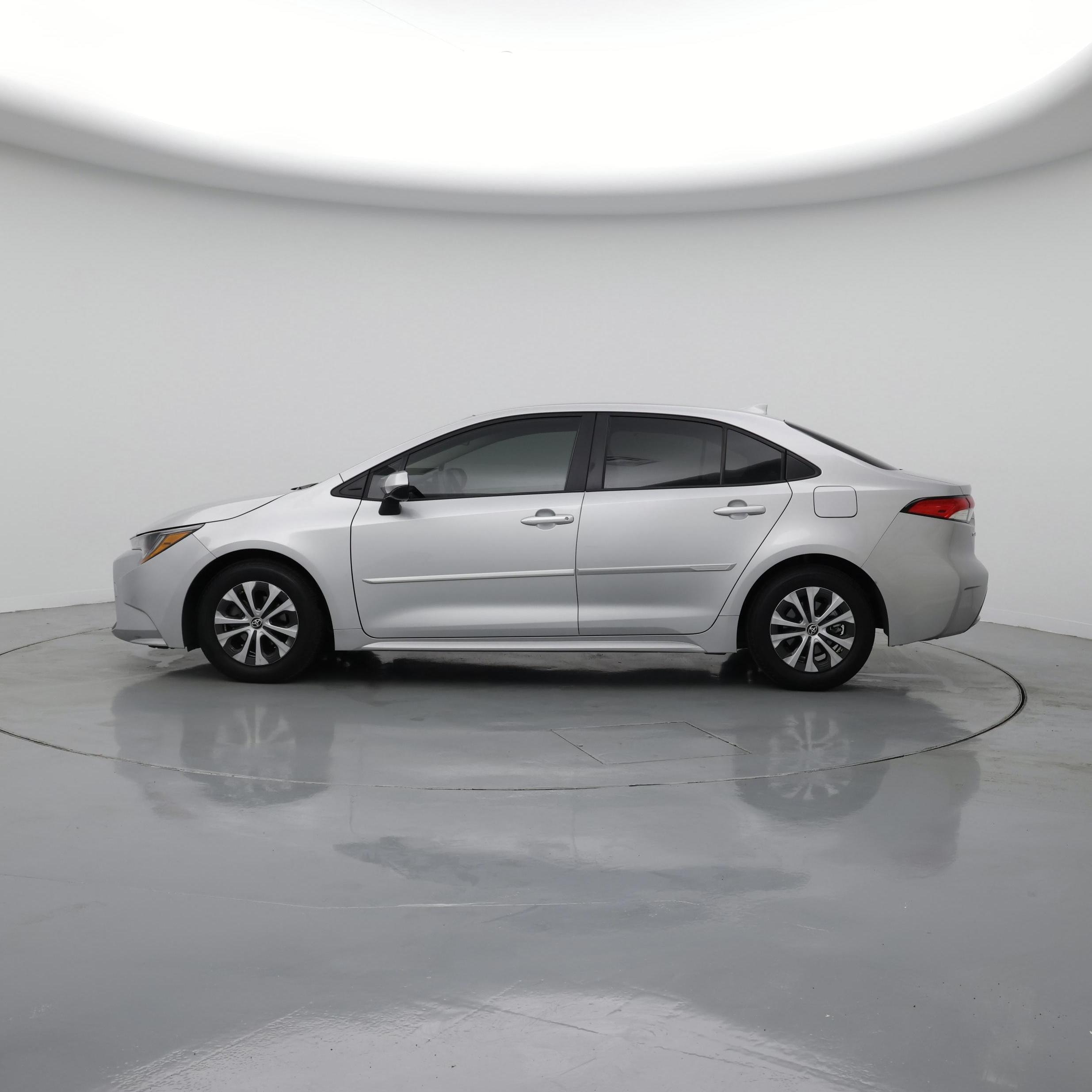 Thumbnail: 2022 Toyota Corolla - 3