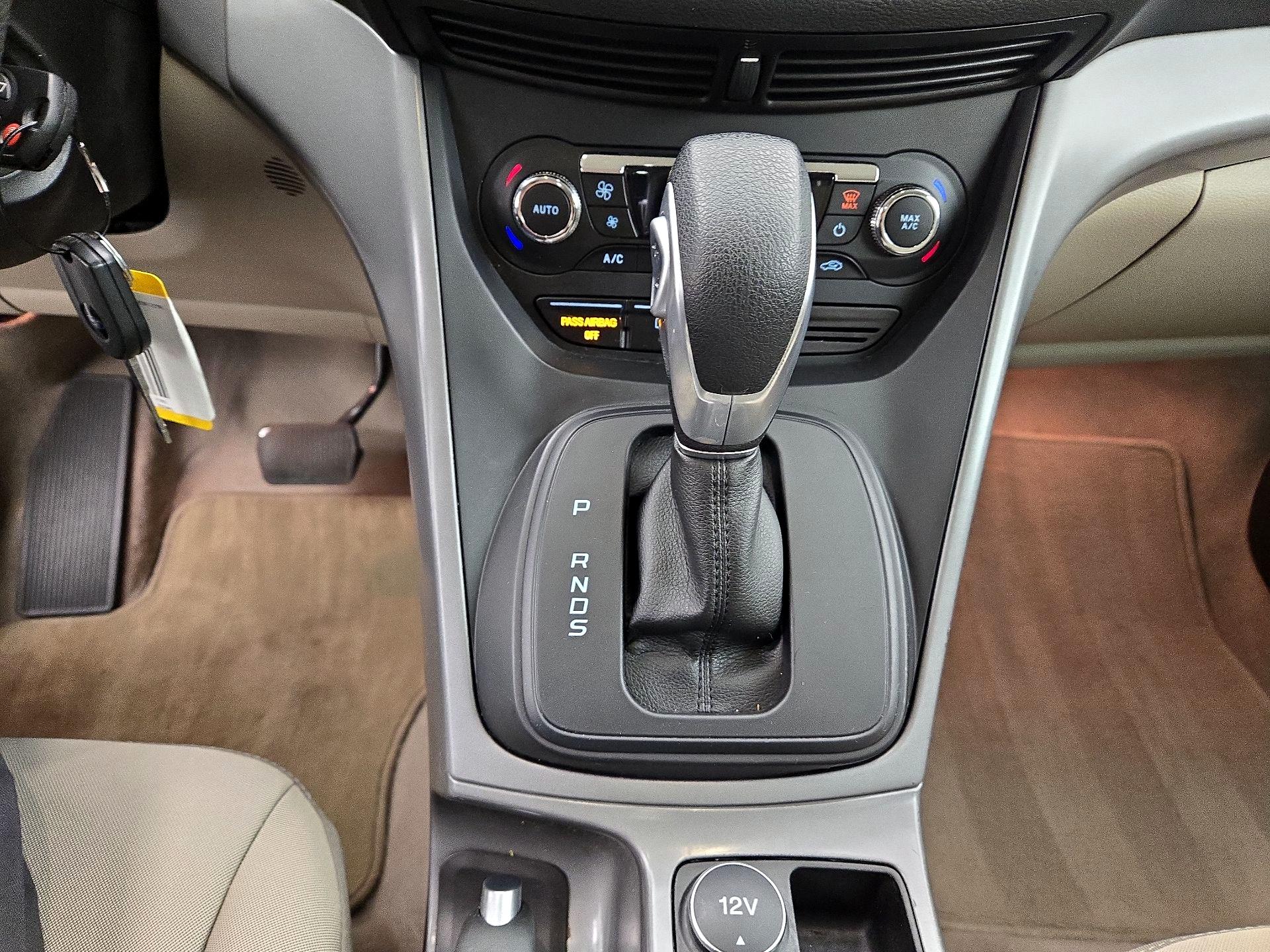 Thumbnail: 2015 Ford Escape - 17