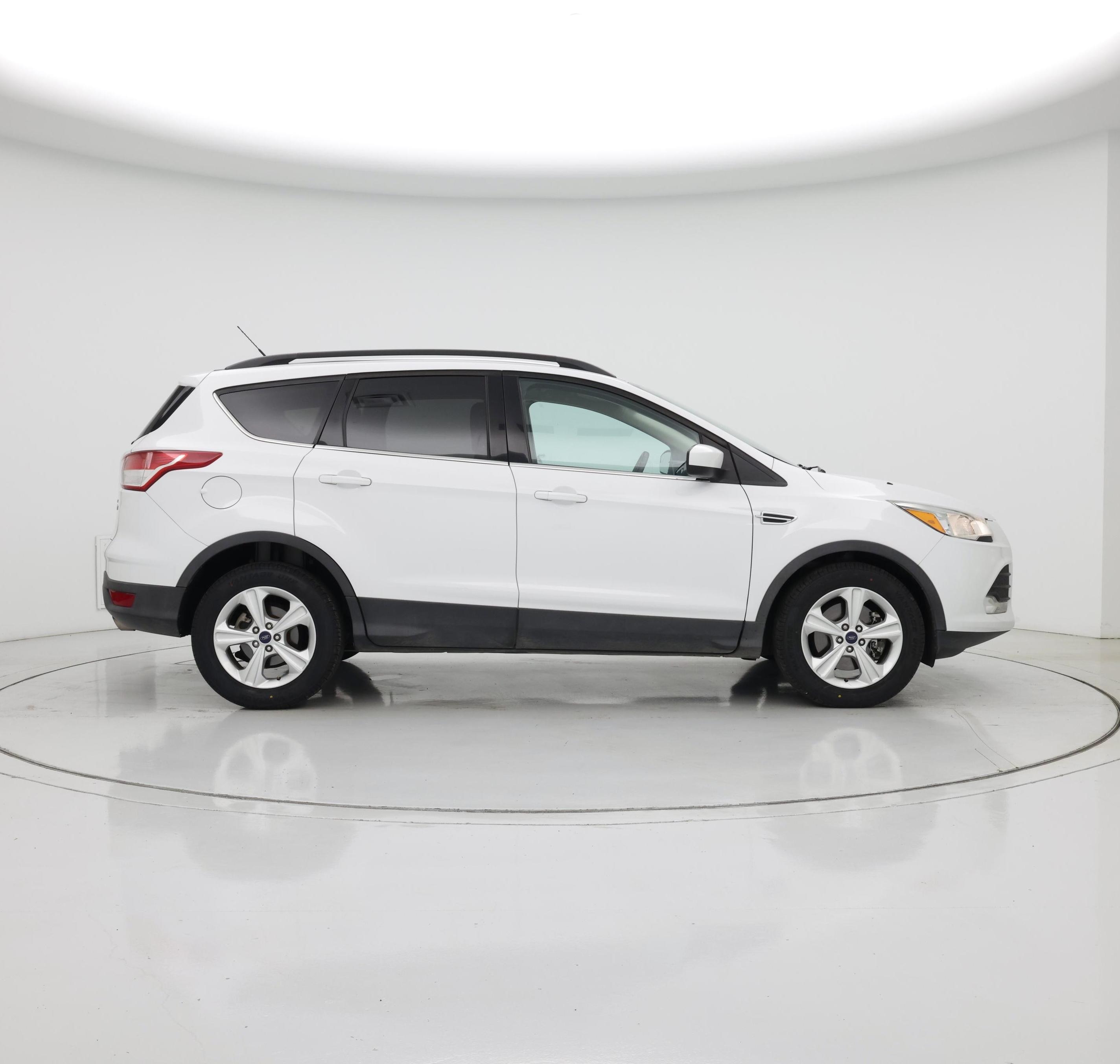 Thumbnail: 2015 Ford Escape - 7