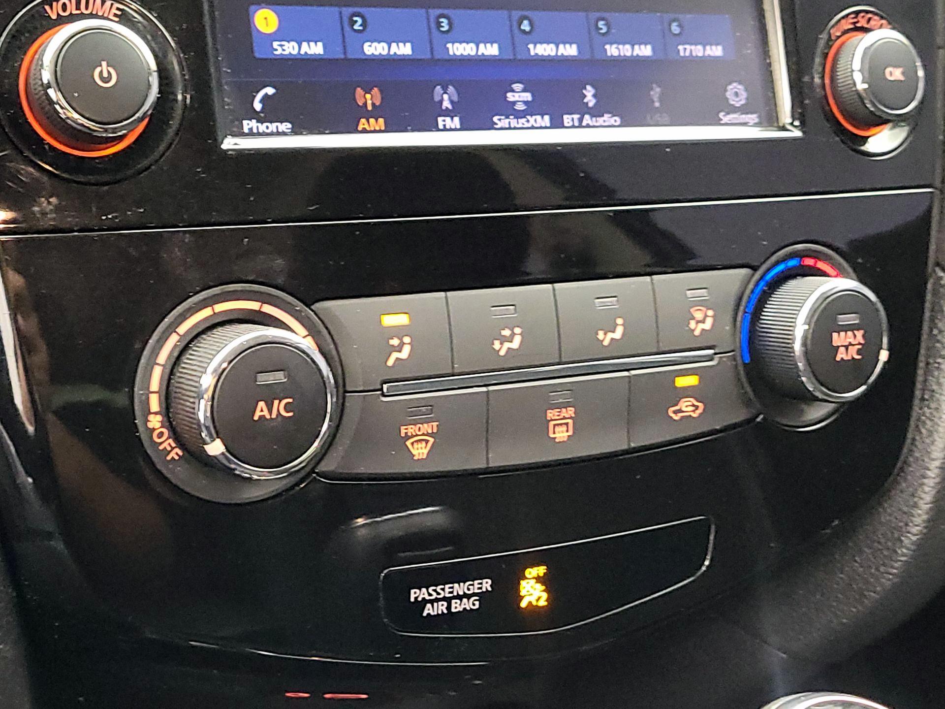 Thumbnail: 2020 Nissan Rogue - 16