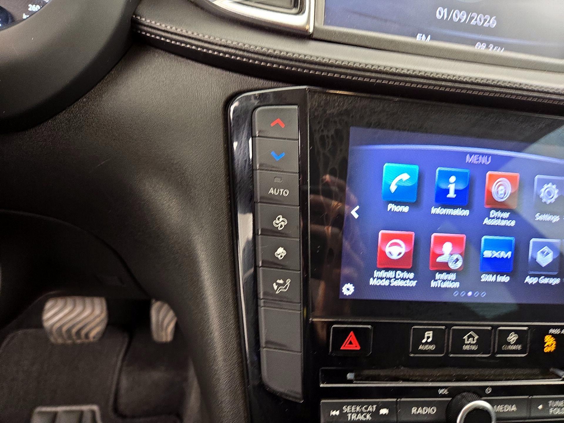 Thumbnail: 2019 INFINITI QX50 - 16