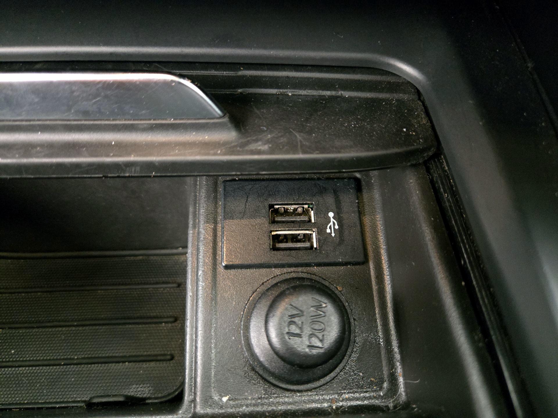 Thumbnail: 2019 INFINITI QX50 - 18