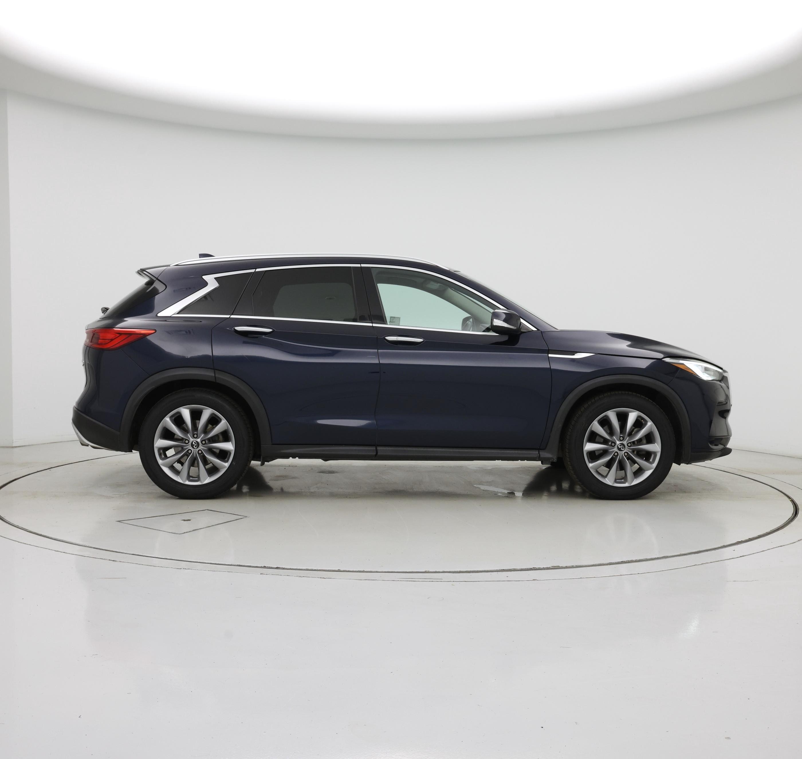 Thumbnail: 2019 INFINITI QX50 - 7