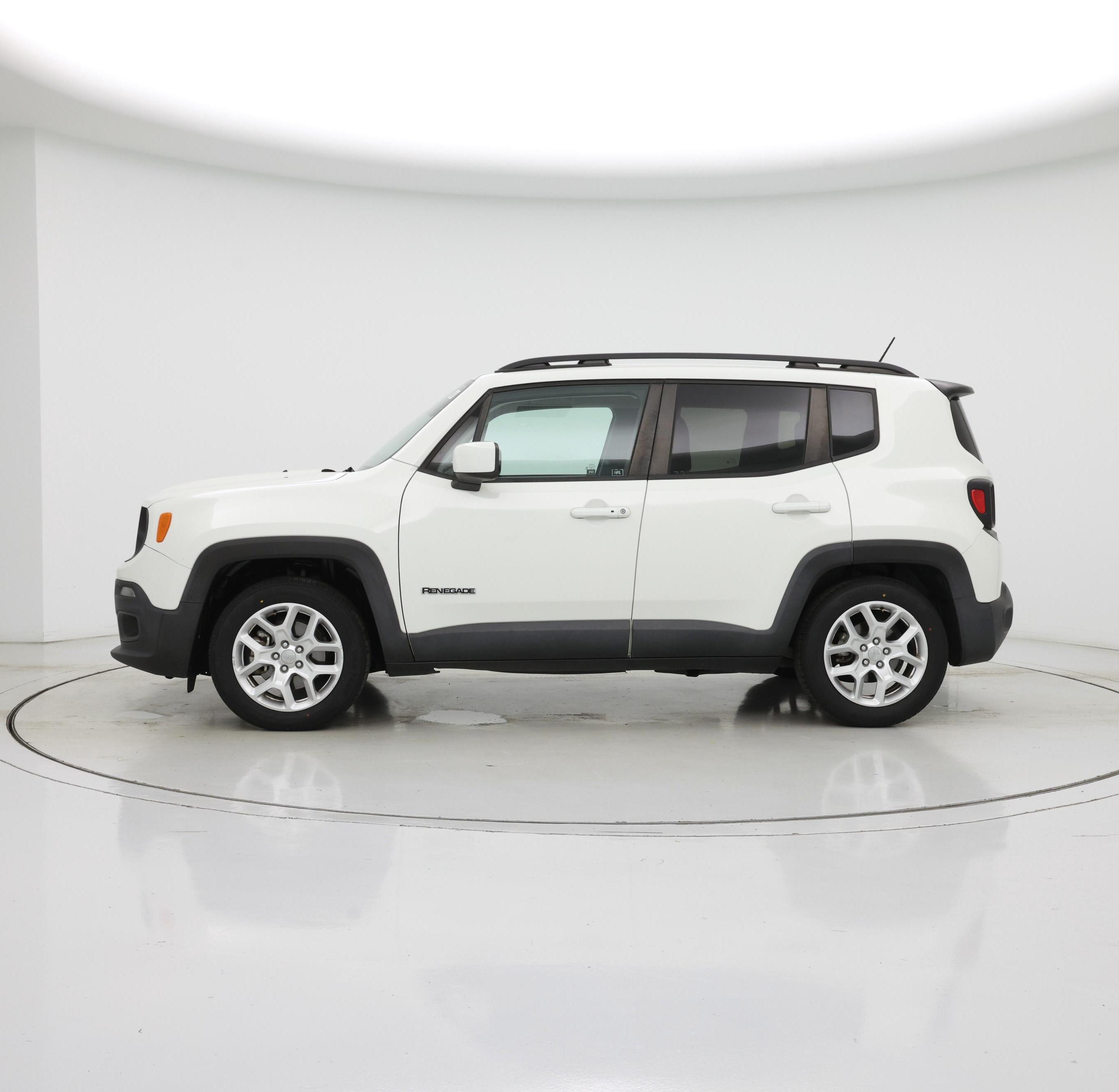 Thumbnail: 2016 Jeep Renegade - 3
