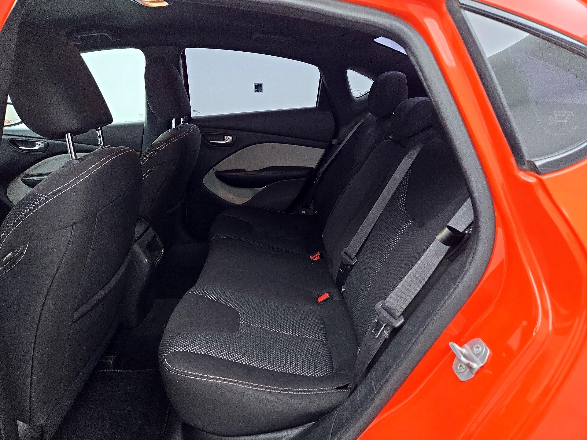 Thumbnail: 2015 Dodge Dart - 19