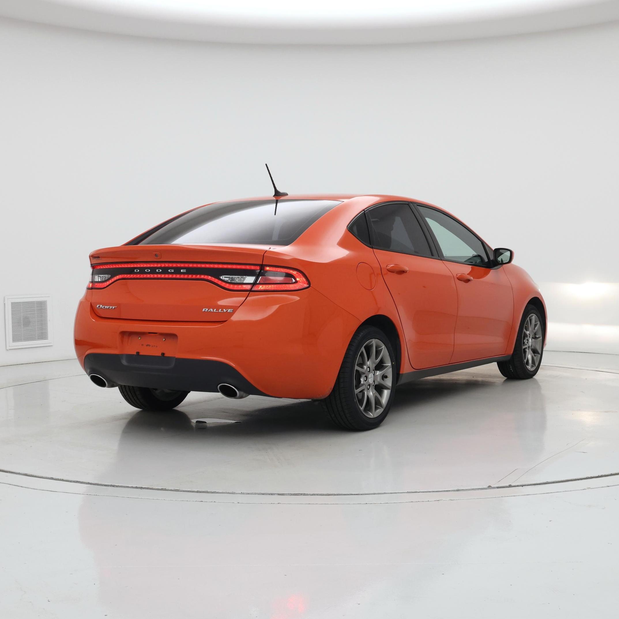Thumbnail: 2015 Dodge Dart - 8