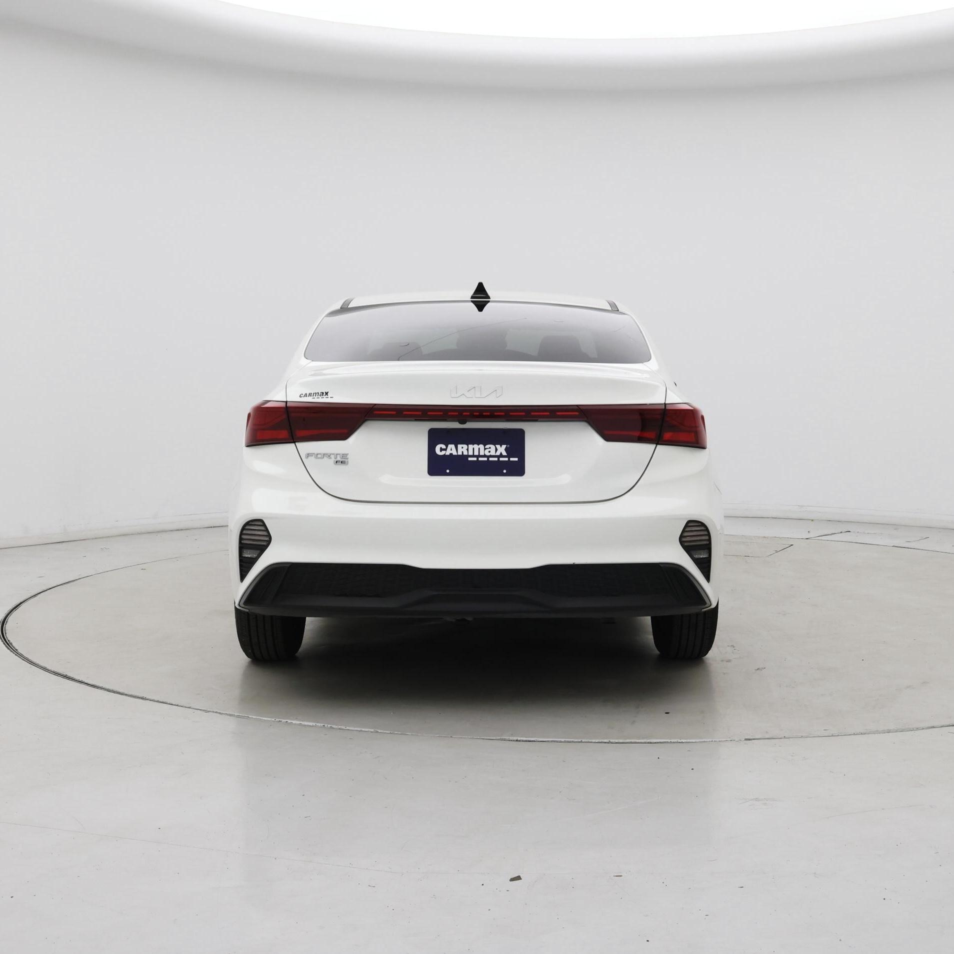 Thumbnail: 2022 Kia Forte - 6