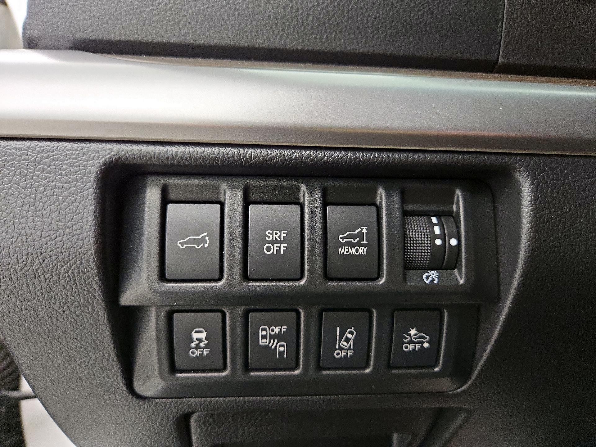 Thumbnail: 2017 Subaru Outback - 13