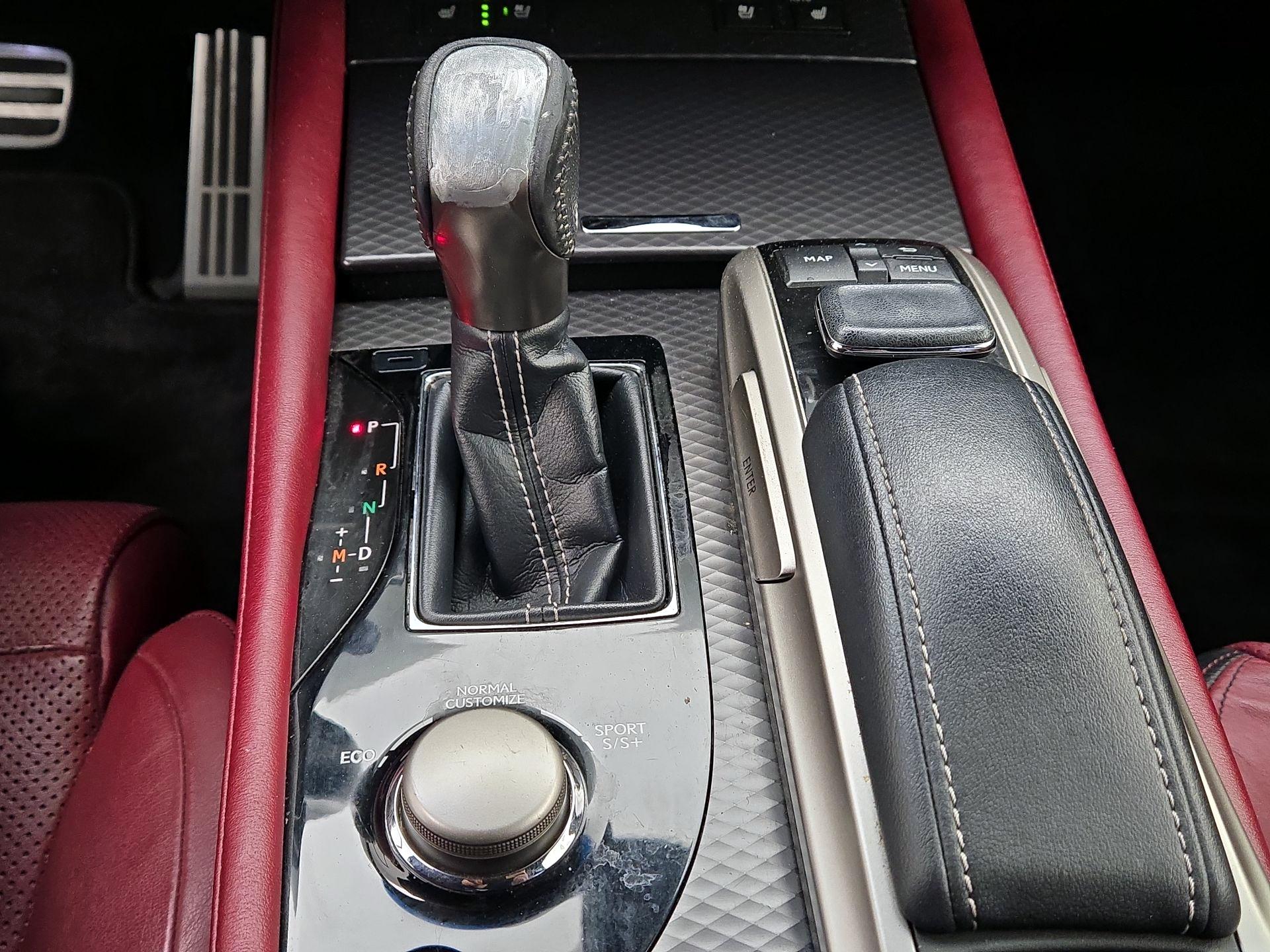 Thumbnail: 2018 Lexus GS - 18