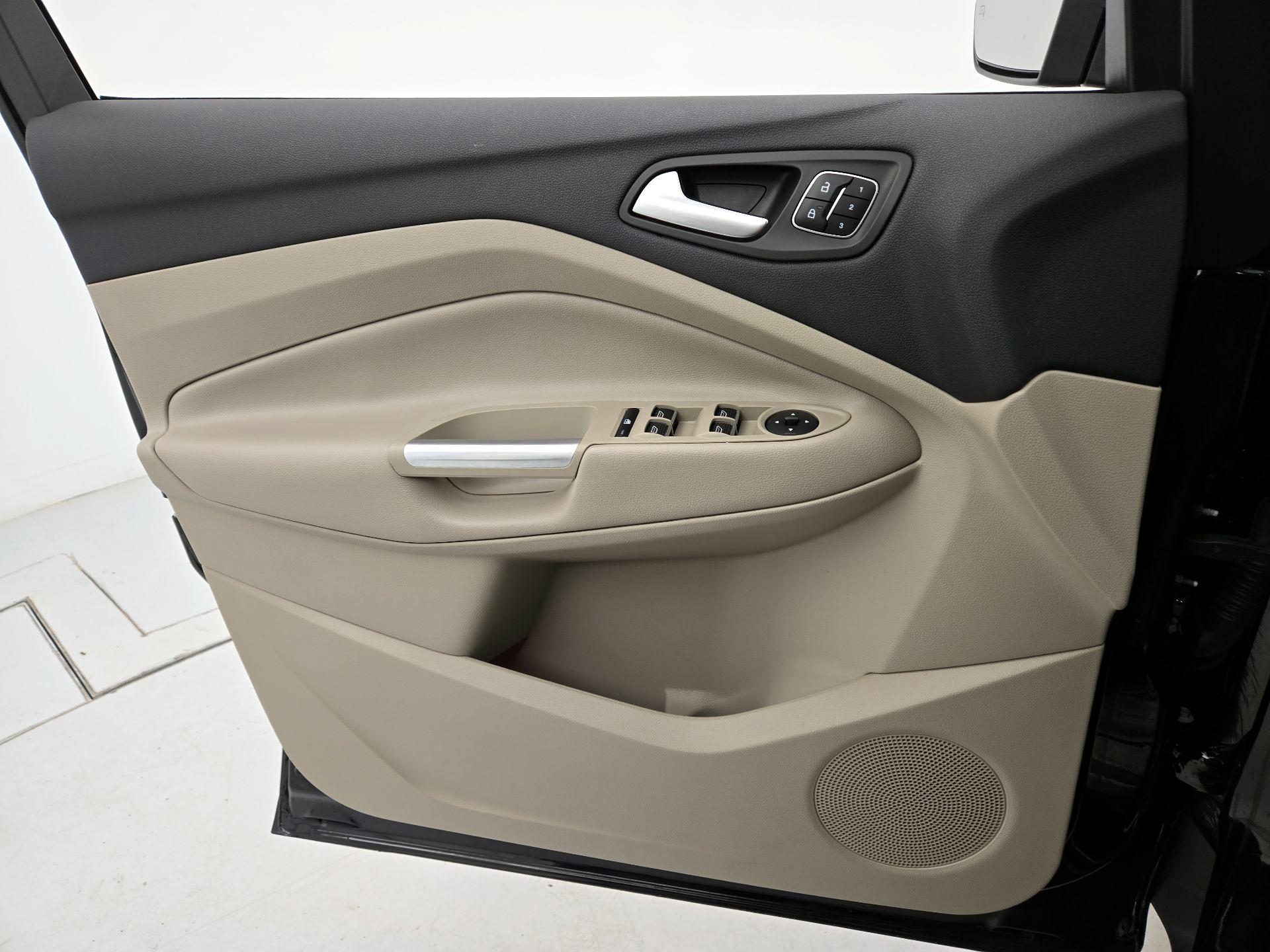 Thumbnail: 2018 Ford Escape - 12