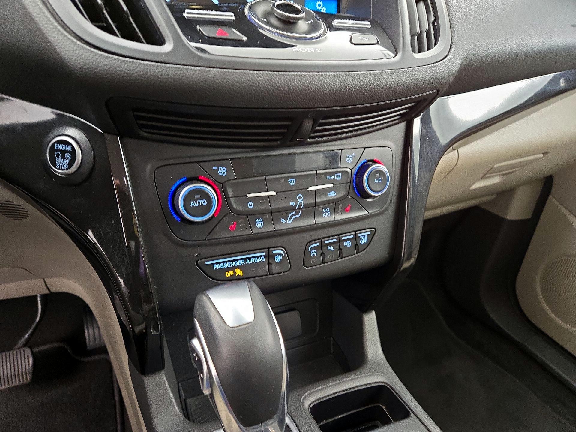 Thumbnail: 2018 Ford Escape - 17