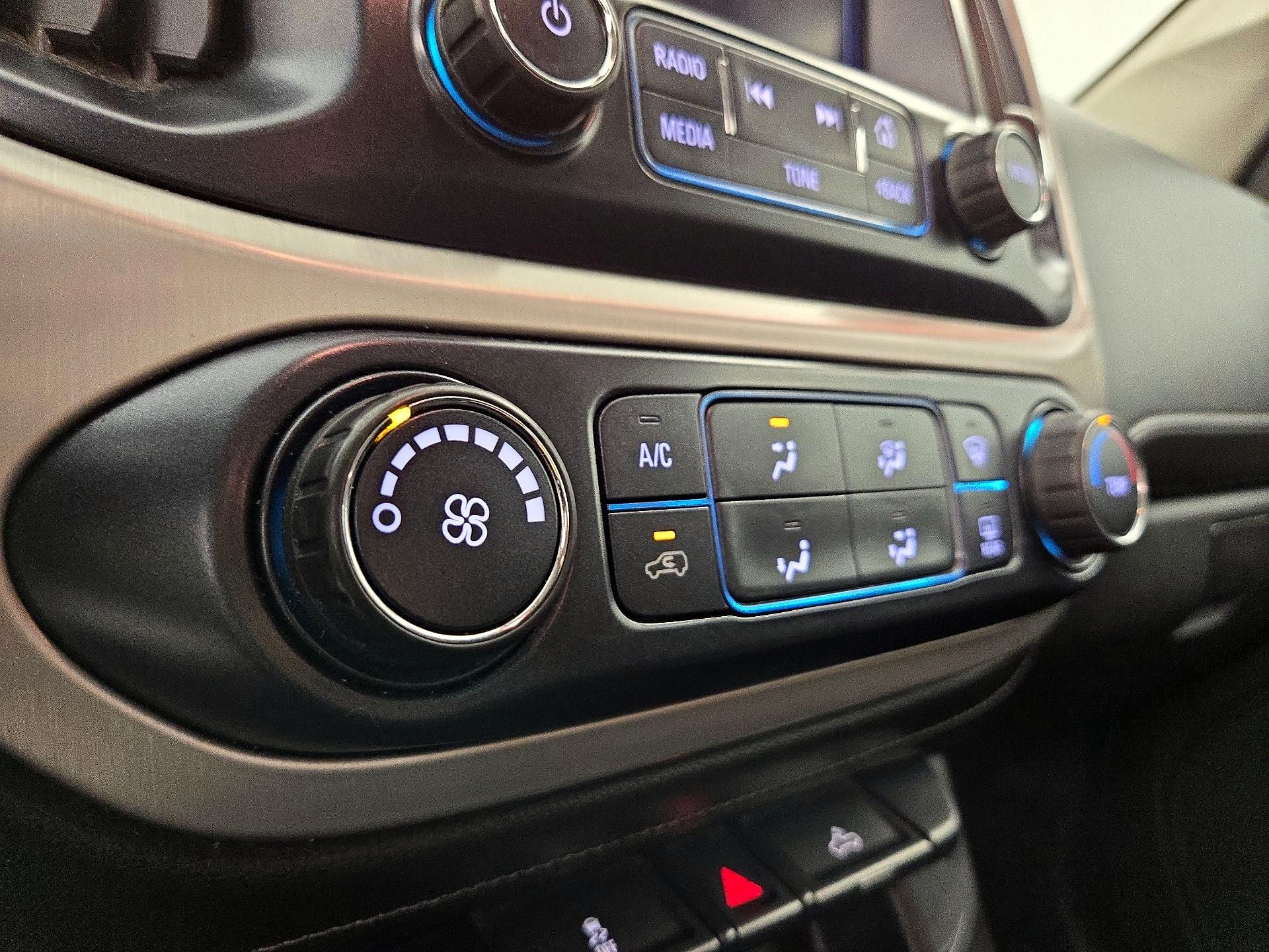 Thumbnail: 2017 GMC Canyon - 16