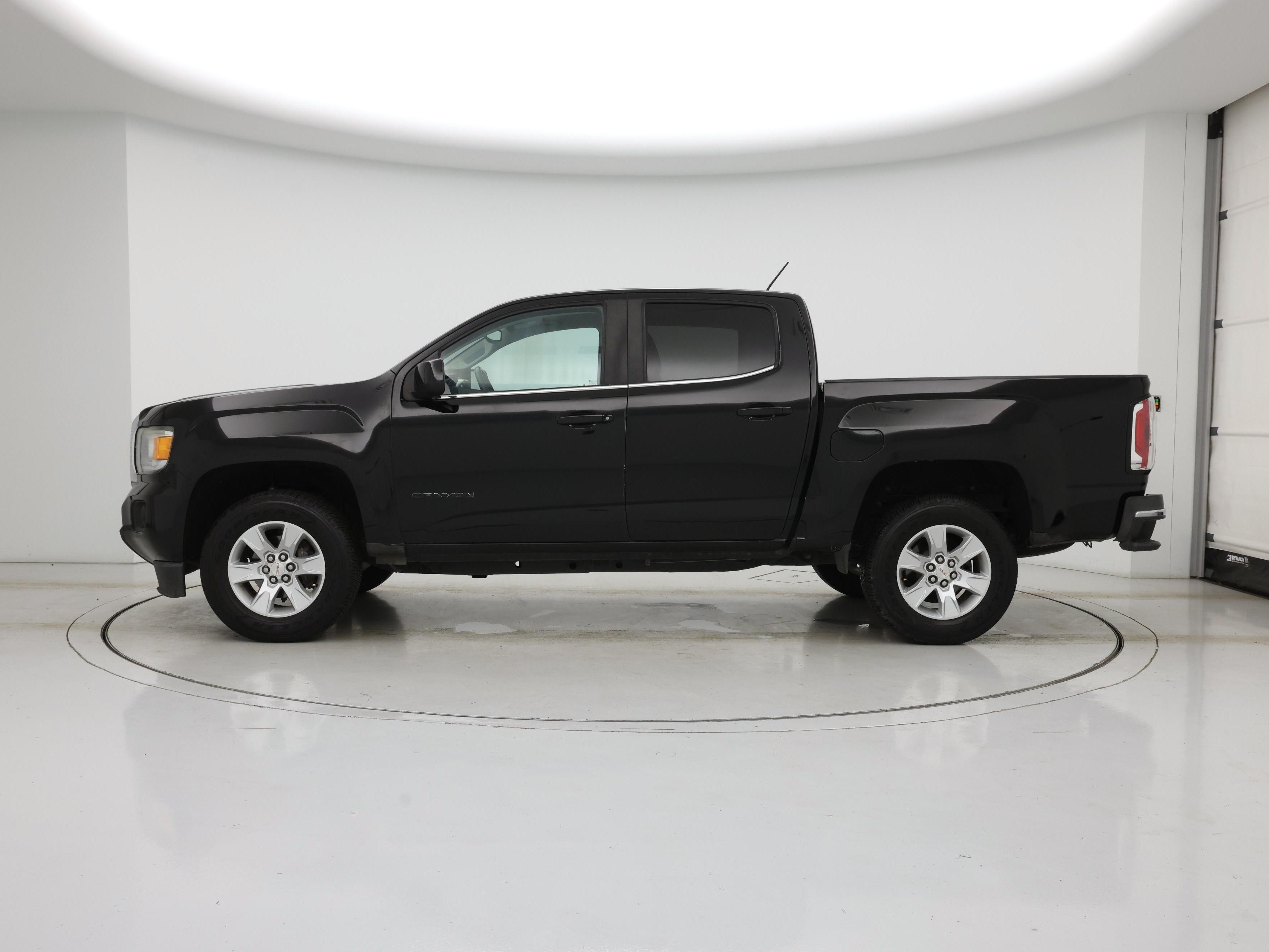 Thumbnail: 2017 GMC Canyon - 3