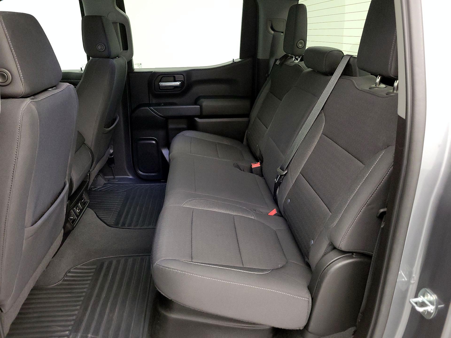 Thumbnail: 2021 Chevrolet Silverado 1500 - 19