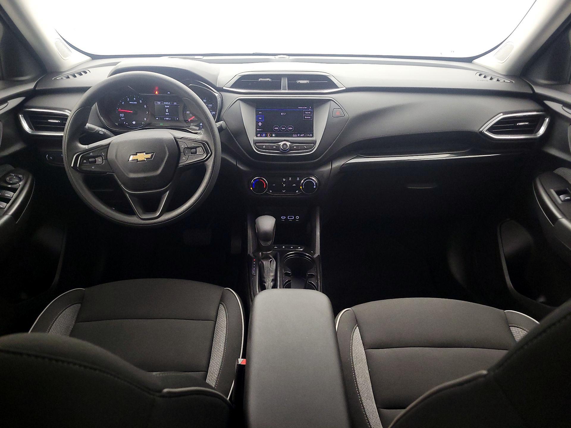 Thumbnail: 2023 Chevrolet TrailBlazer - 9