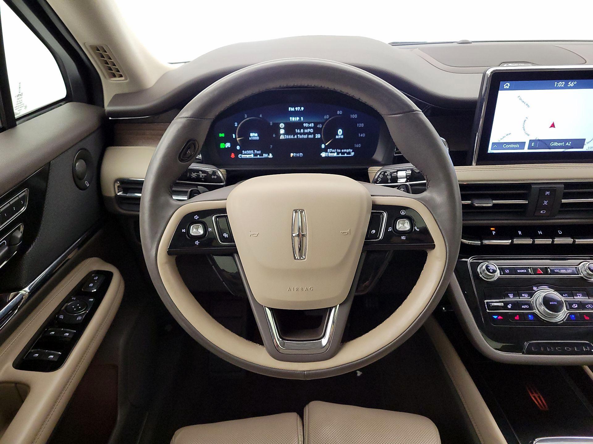 Thumbnail: 2020 Lincoln Corsair - 10