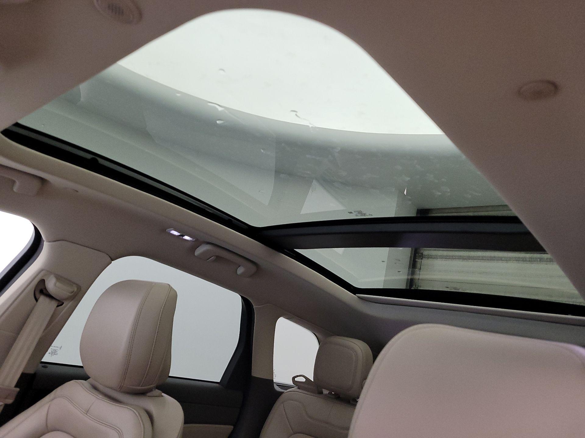 Thumbnail: 2020 Lincoln Corsair - 20