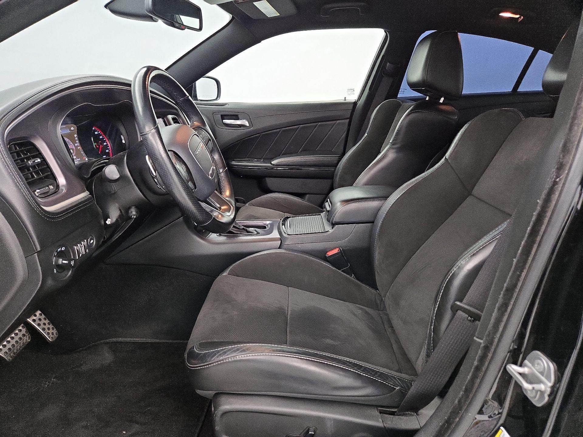 Thumbnail: 2020 Dodge Charger - 11