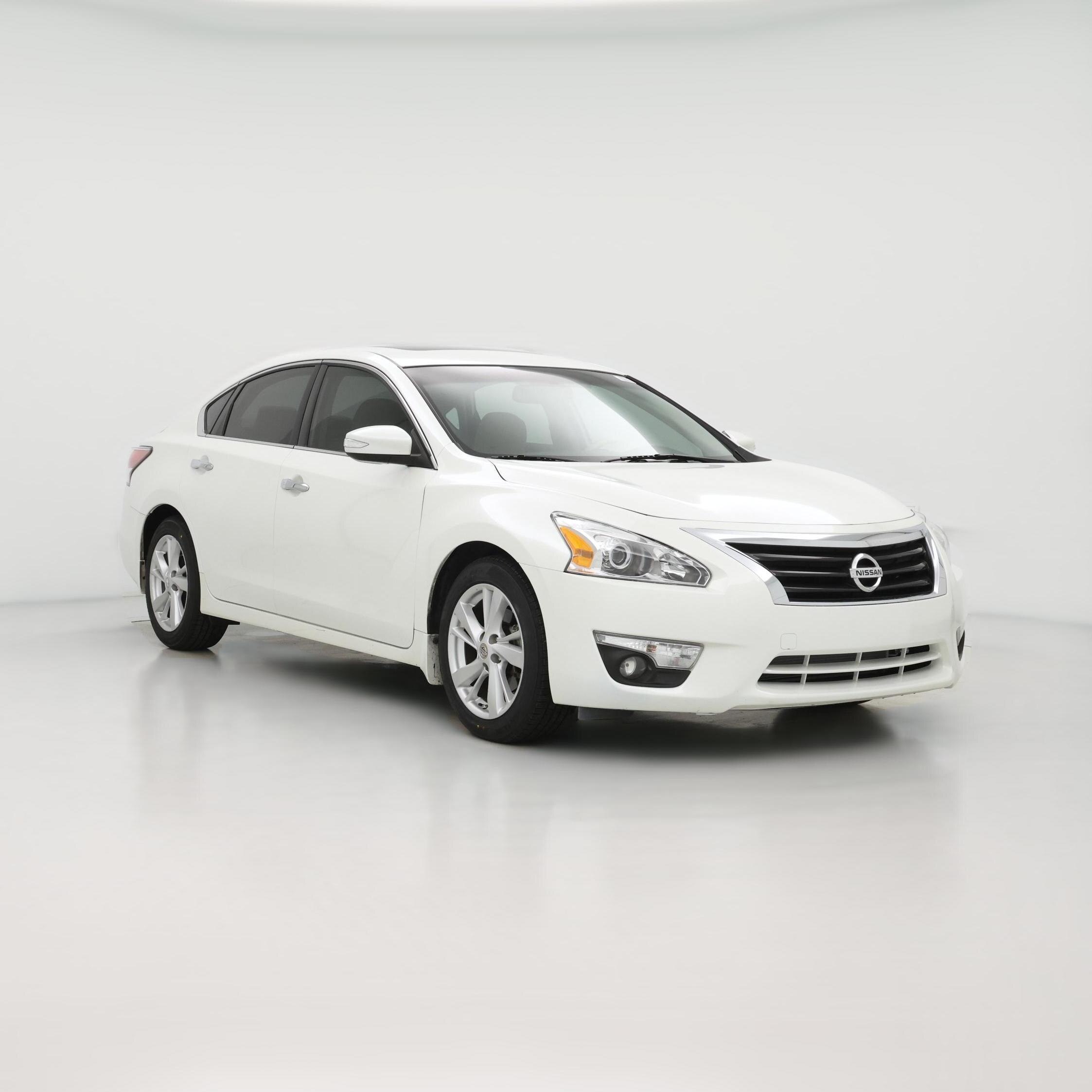 Thumbnail: 2015 Nissan Altima - 1