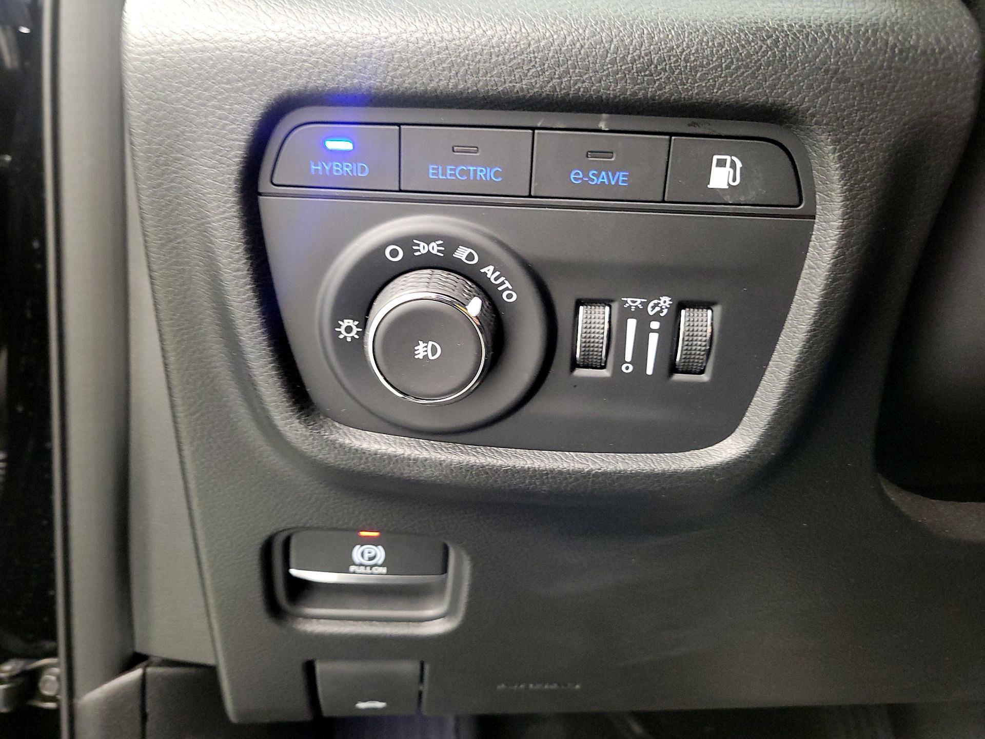 Thumbnail: 2023 Jeep Grand Cherokee - 13