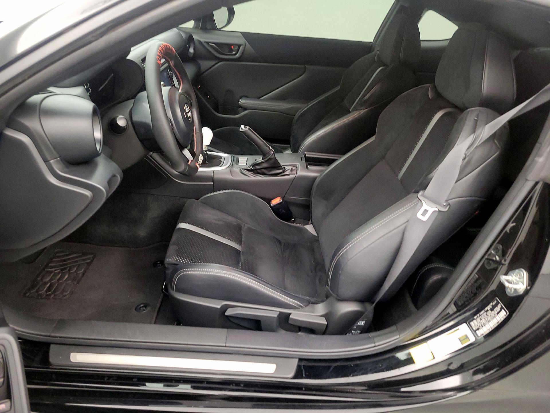 Thumbnail: 2022 Toyota GR86 - 11