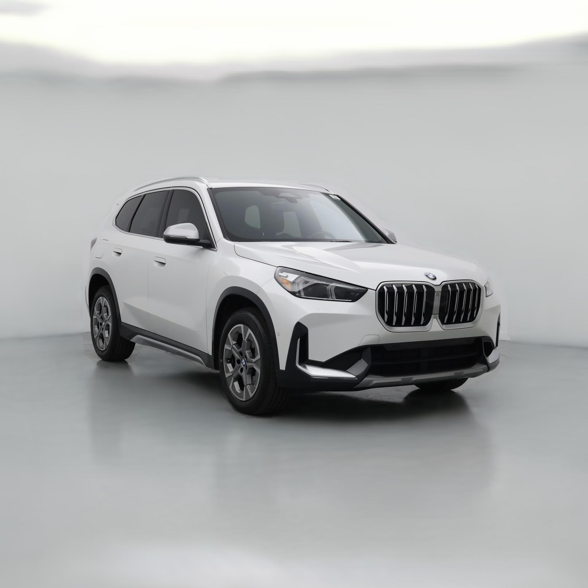 Thumbnail: 2023 BMW X1 - 1
