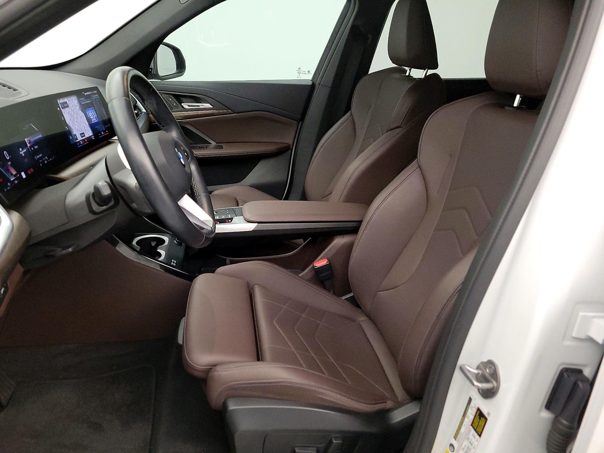 Thumbnail: 2023 BMW X1 - 11