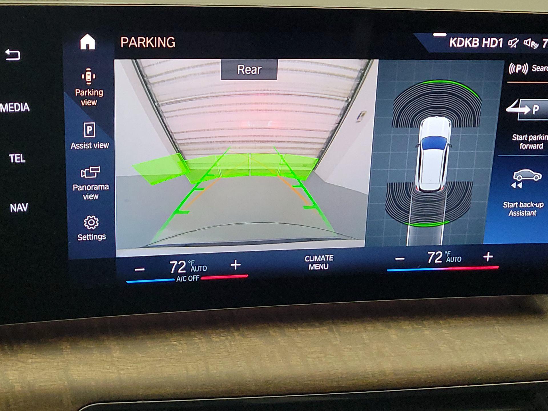 Thumbnail: 2023 BMW X1 - 15