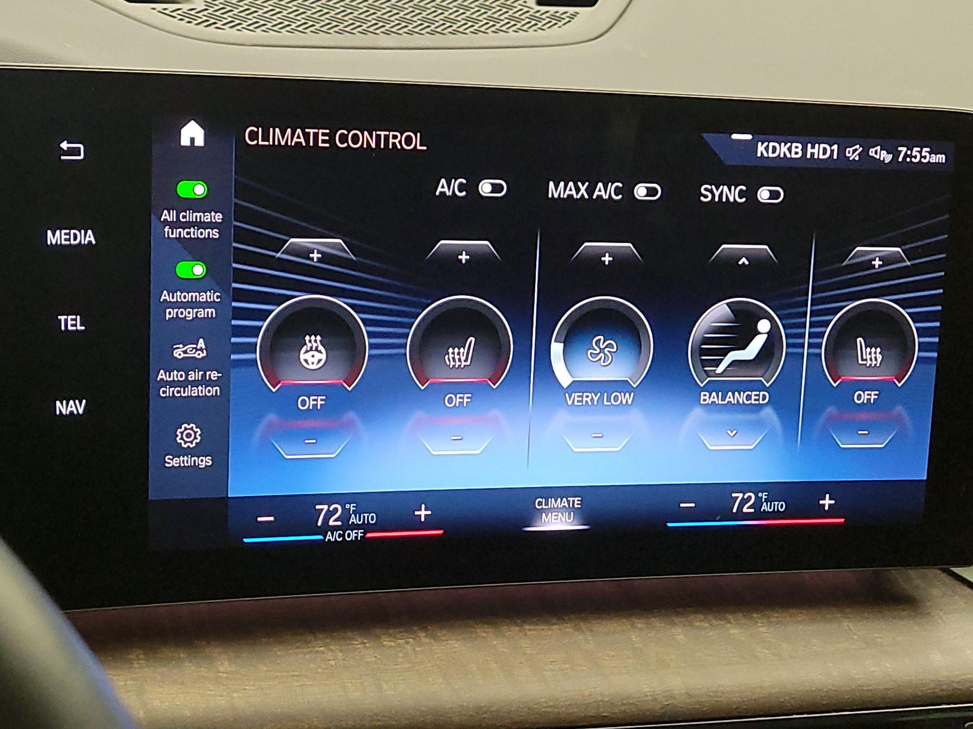 Thumbnail: 2023 BMW X1 - 17