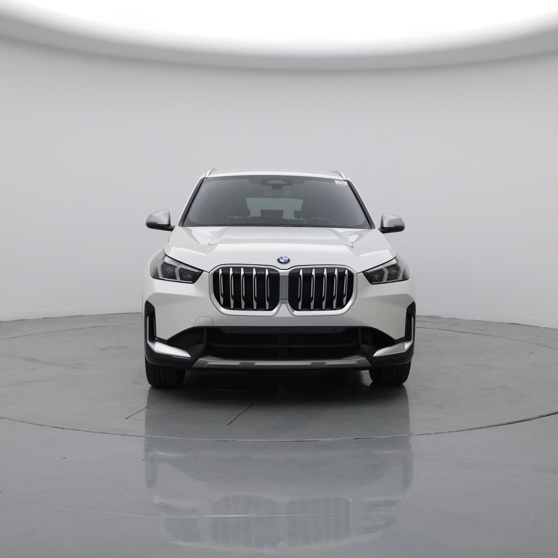 Thumbnail: 2023 BMW X1 - 5