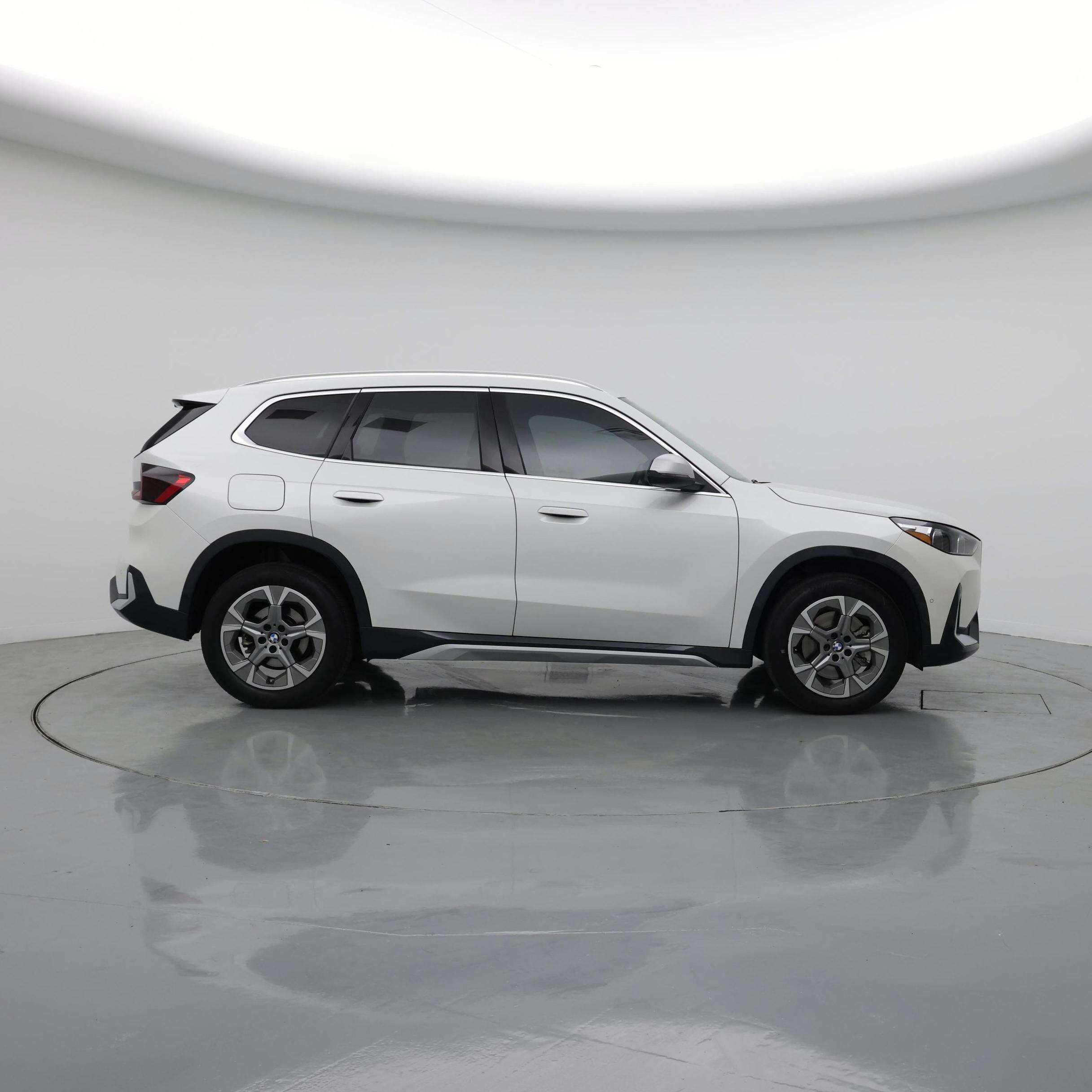 Thumbnail: 2023 BMW X1 - 7