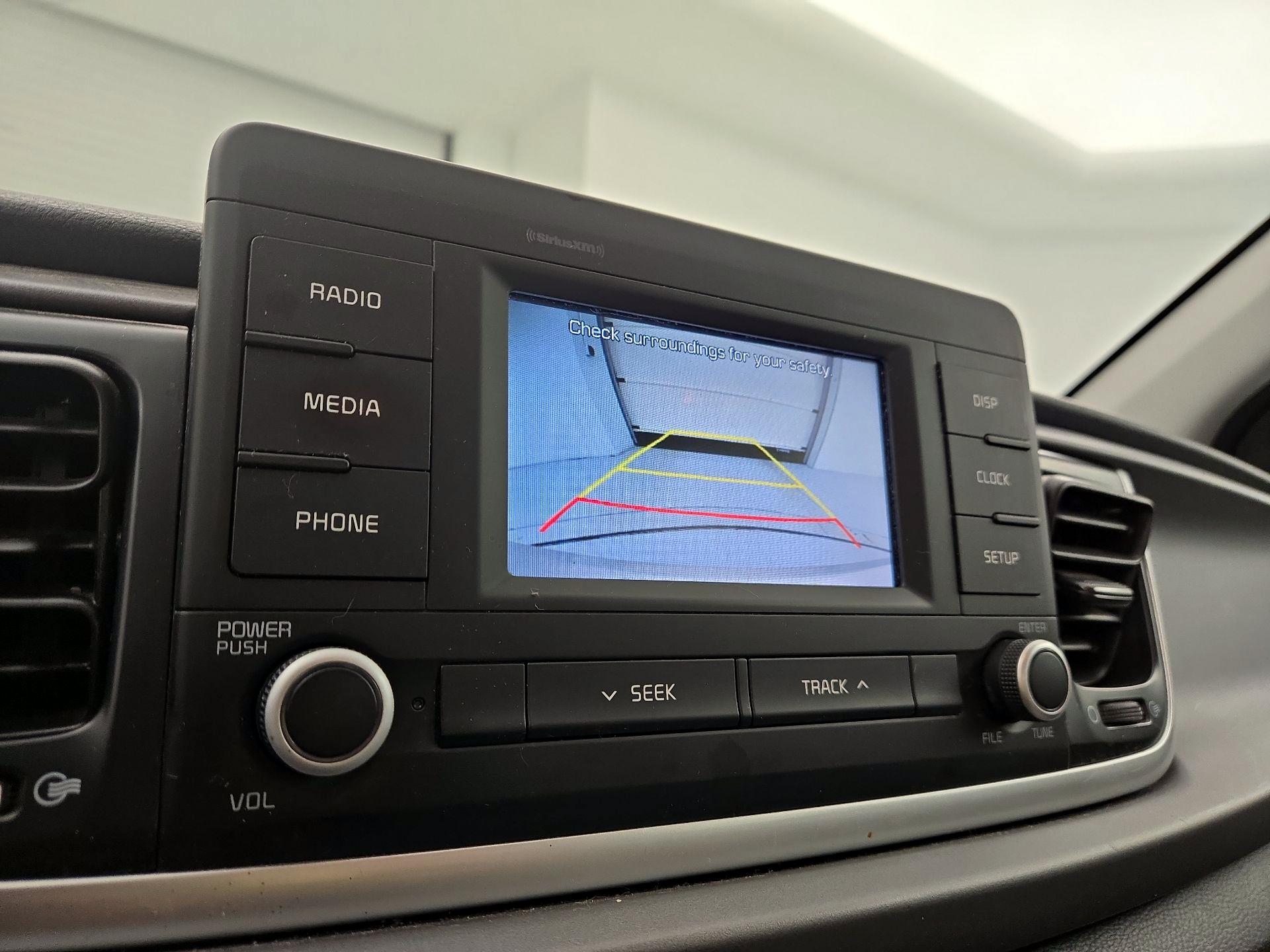 Thumbnail: 2018 Kia Rio - 14