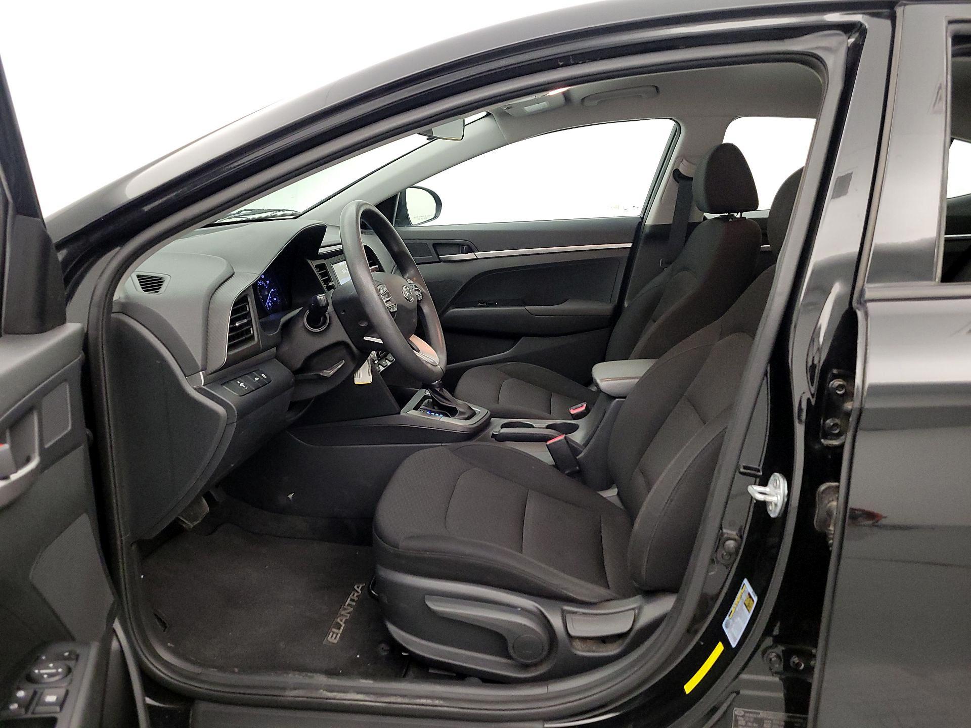 Thumbnail: 2020 Hyundai Elantra - 11