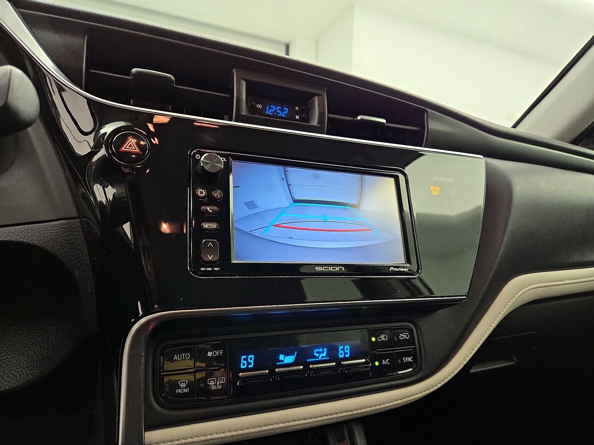 Thumbnail: 2016 Scion iM - 14