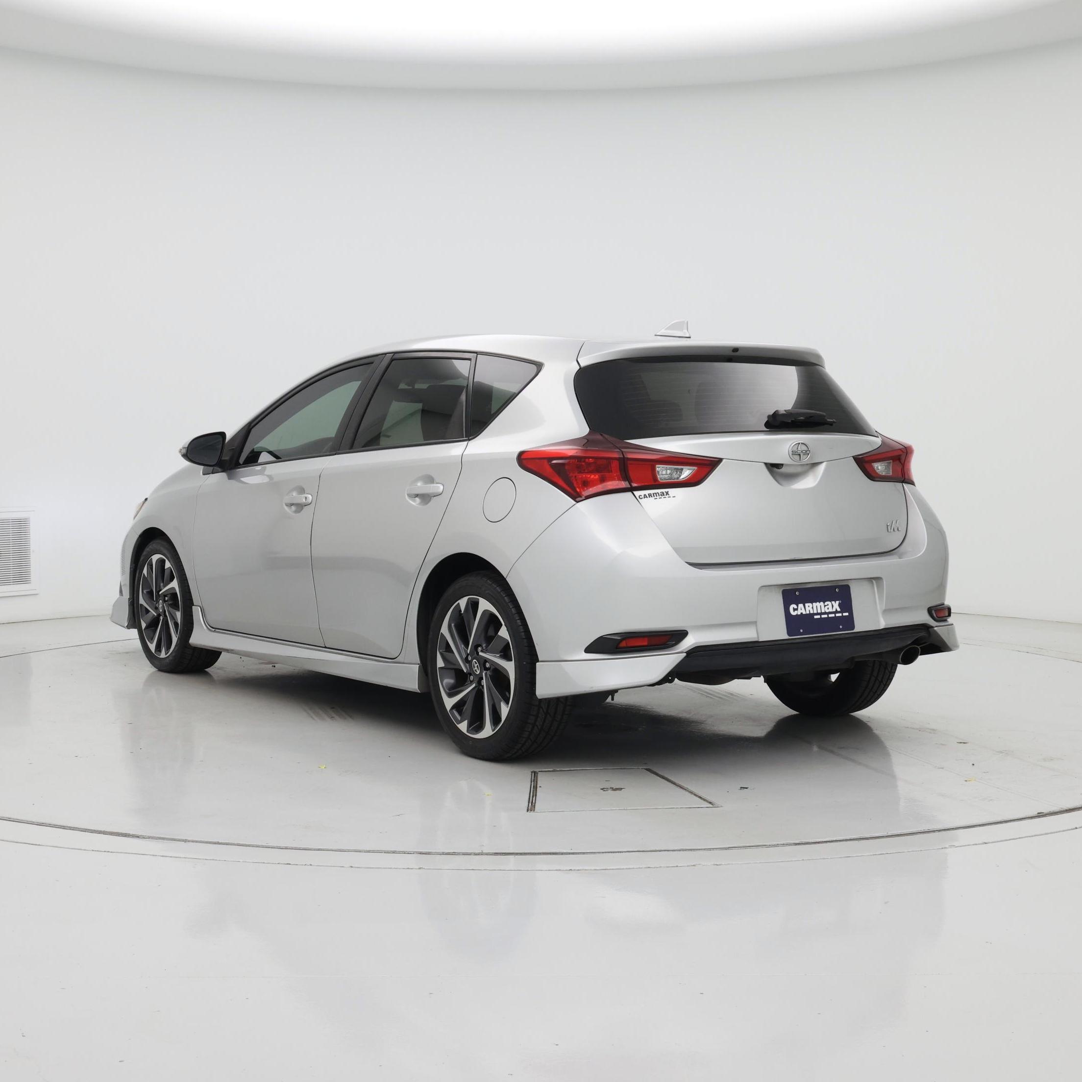 Thumbnail: 2016 Scion iM - 2