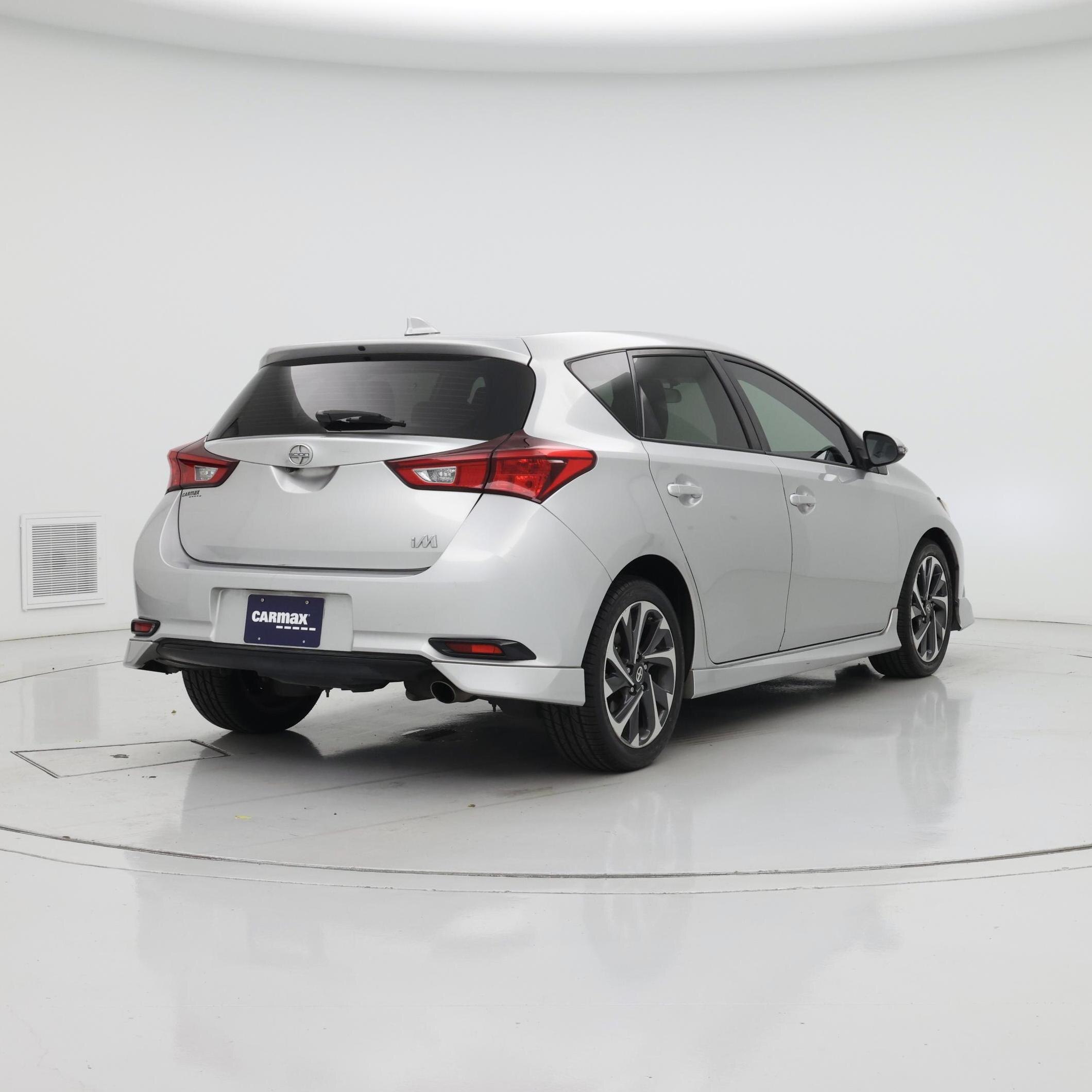 Thumbnail: 2016 Scion iM - 8