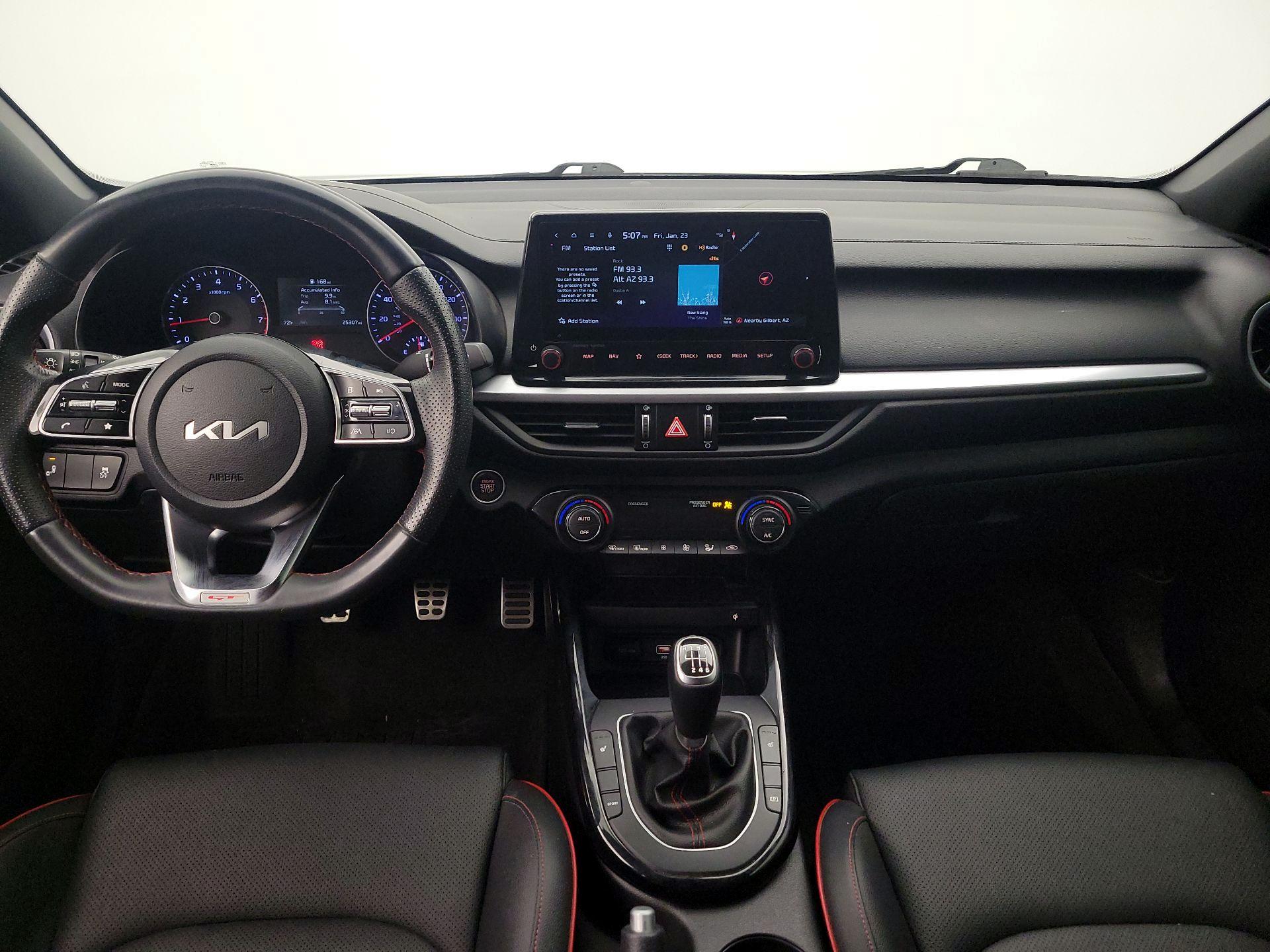 Thumbnail: 2023 Kia Forte - 9