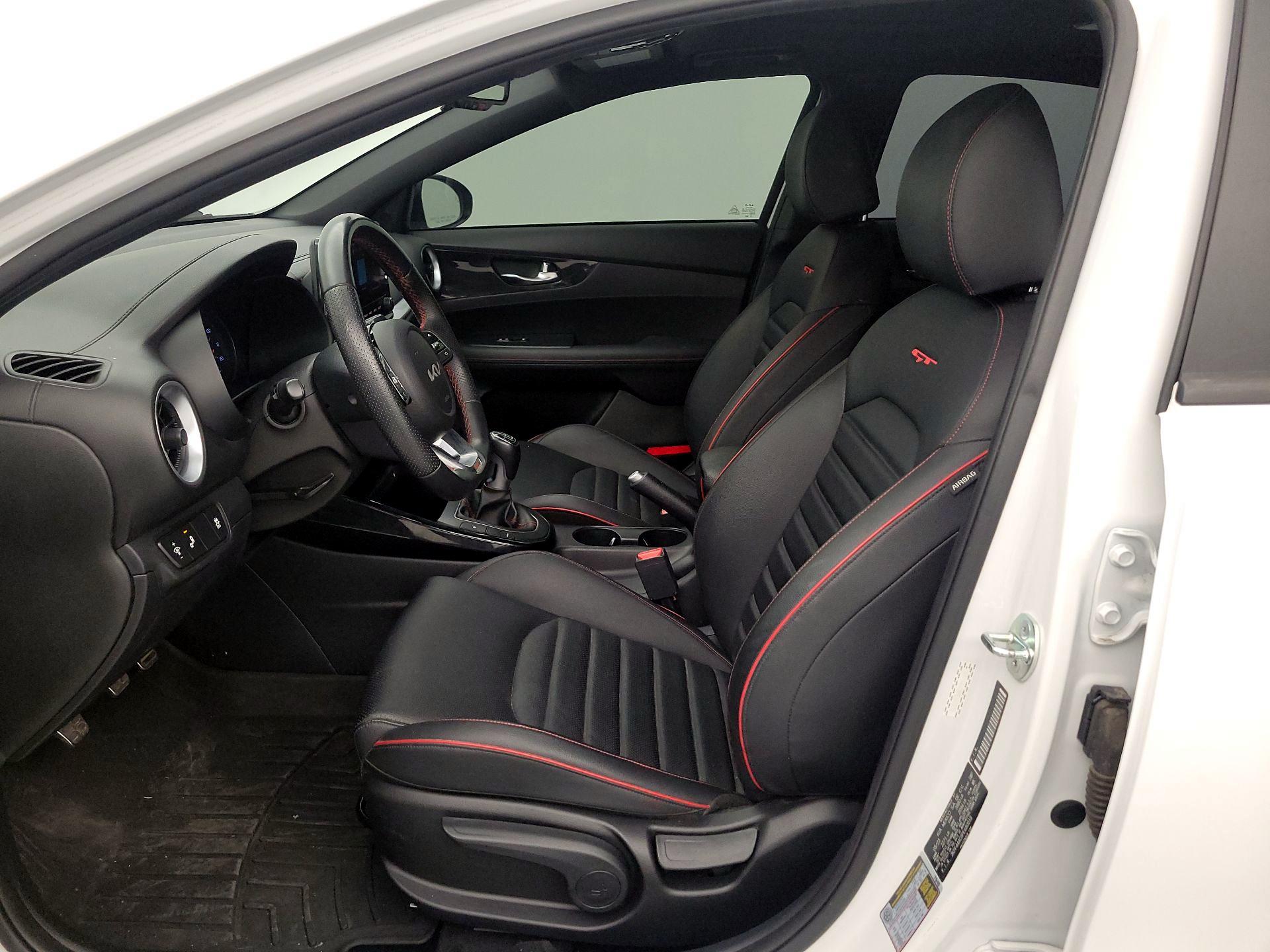 Thumbnail: 2023 Kia Forte - 11