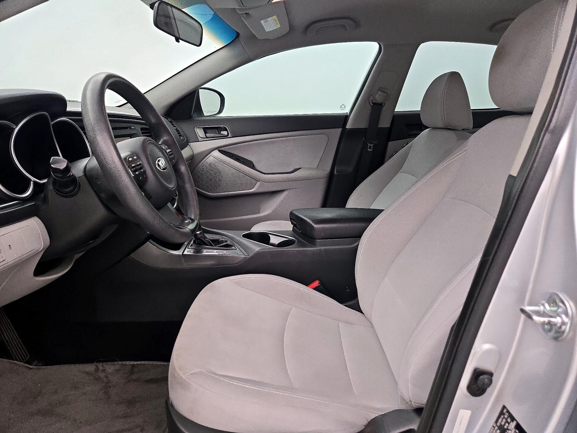 Thumbnail: 2015 Kia Optima - 11