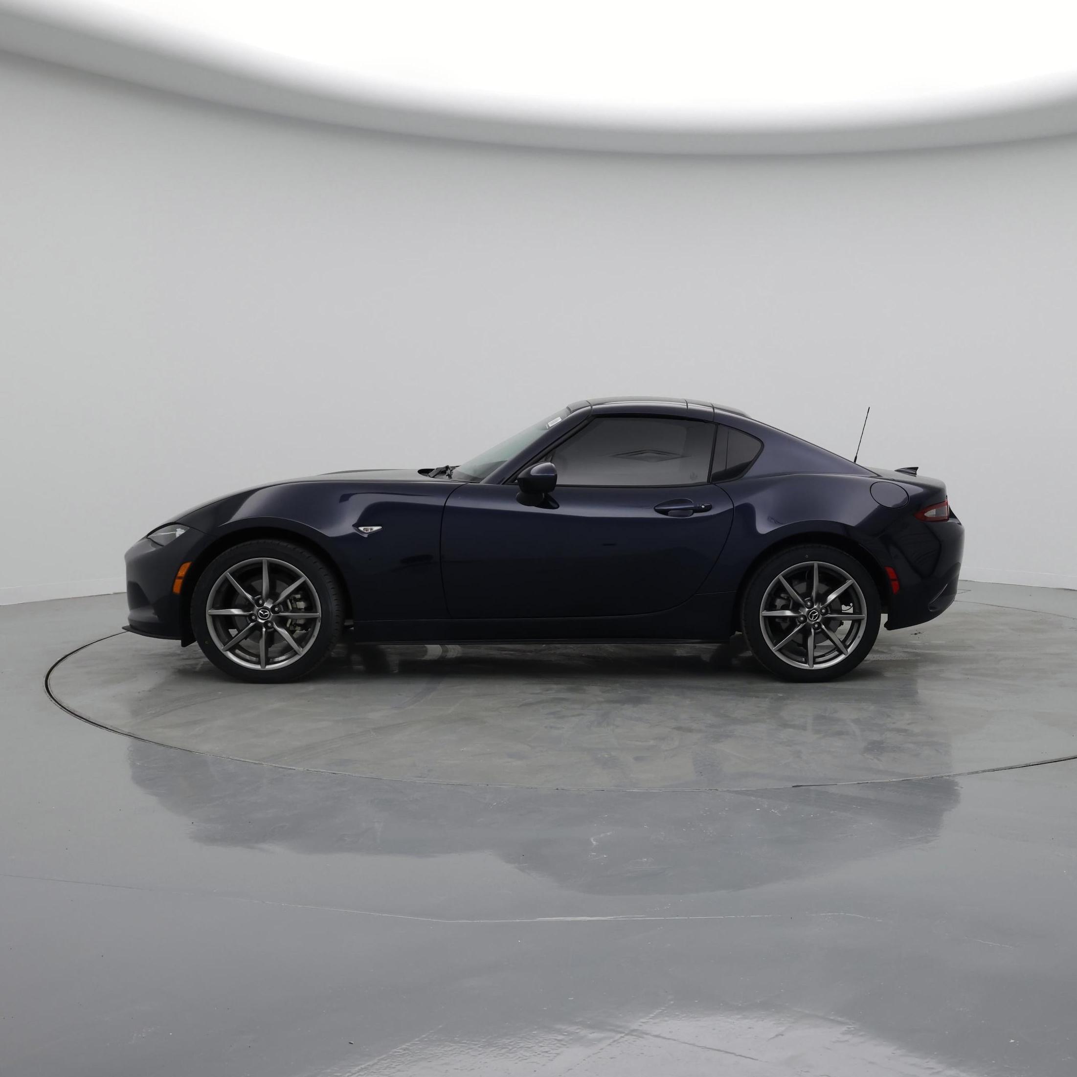 Thumbnail: 2021 Mazda MX-5 Miata - 3