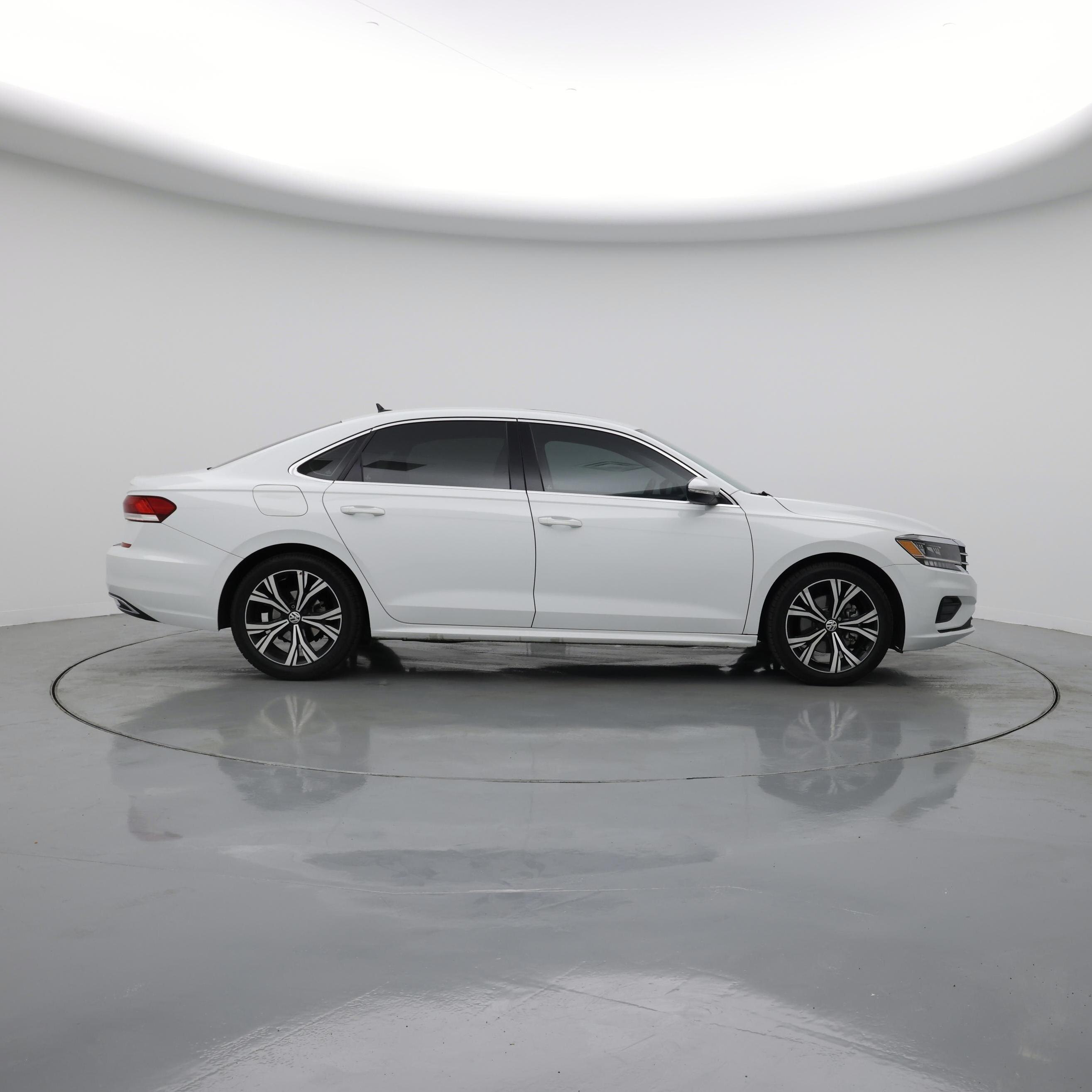 Thumbnail: 2021 Volkswagen Passat - 7