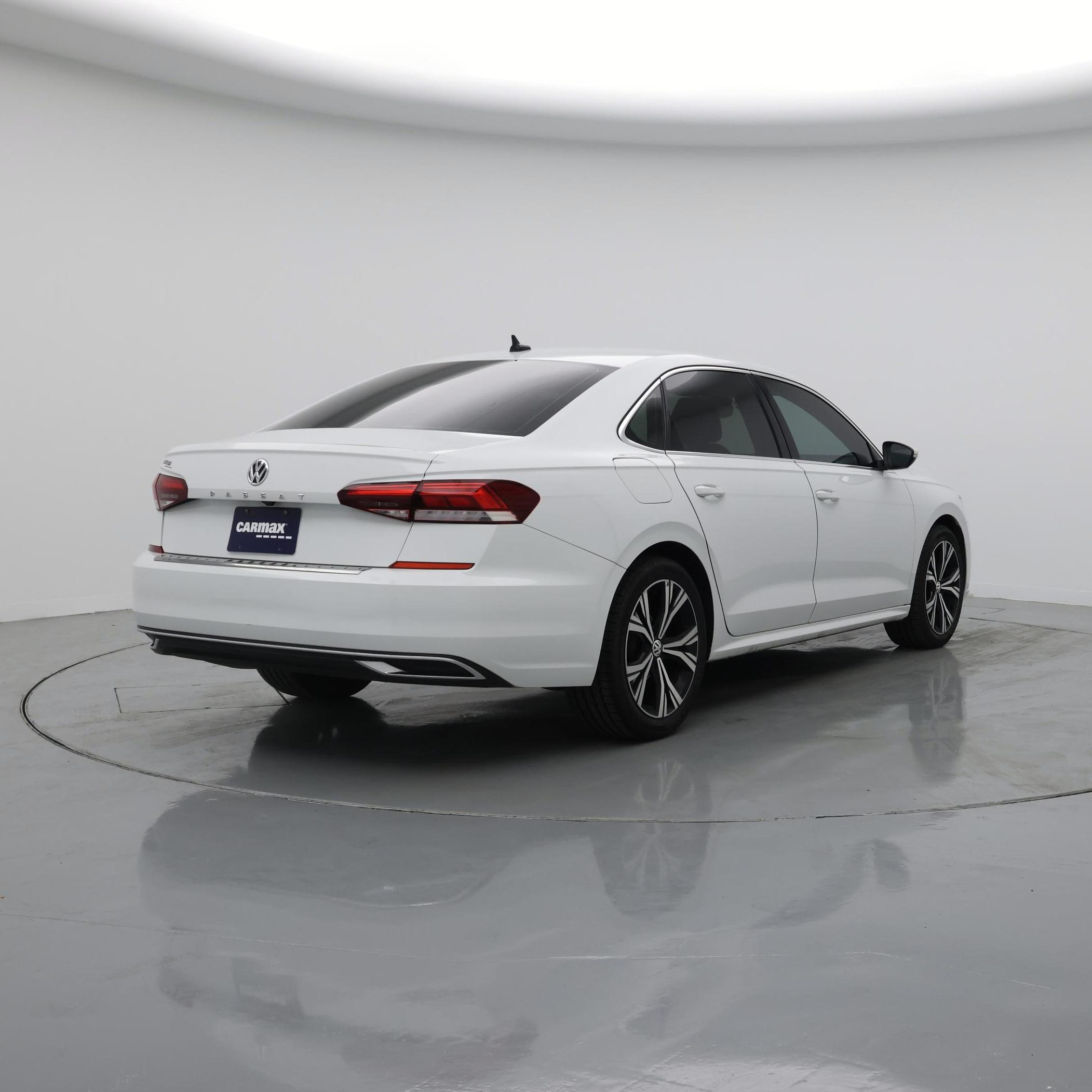 Thumbnail: 2021 Volkswagen Passat - 8