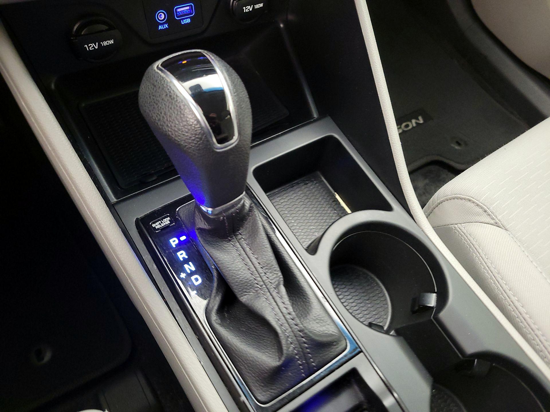 Thumbnail: 2021 Hyundai Tucson - 17