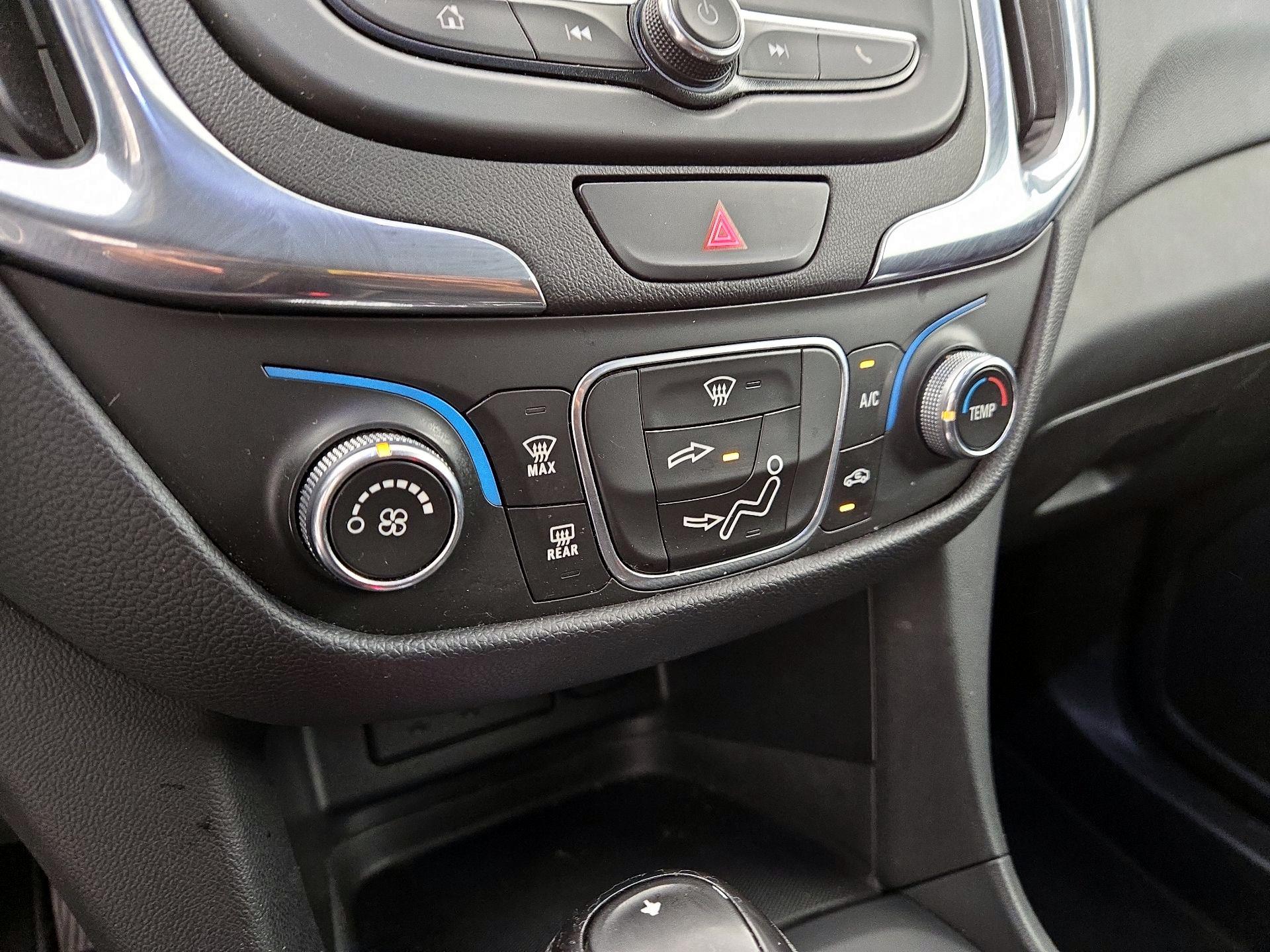 Thumbnail: 2020 Chevrolet Equinox - 16