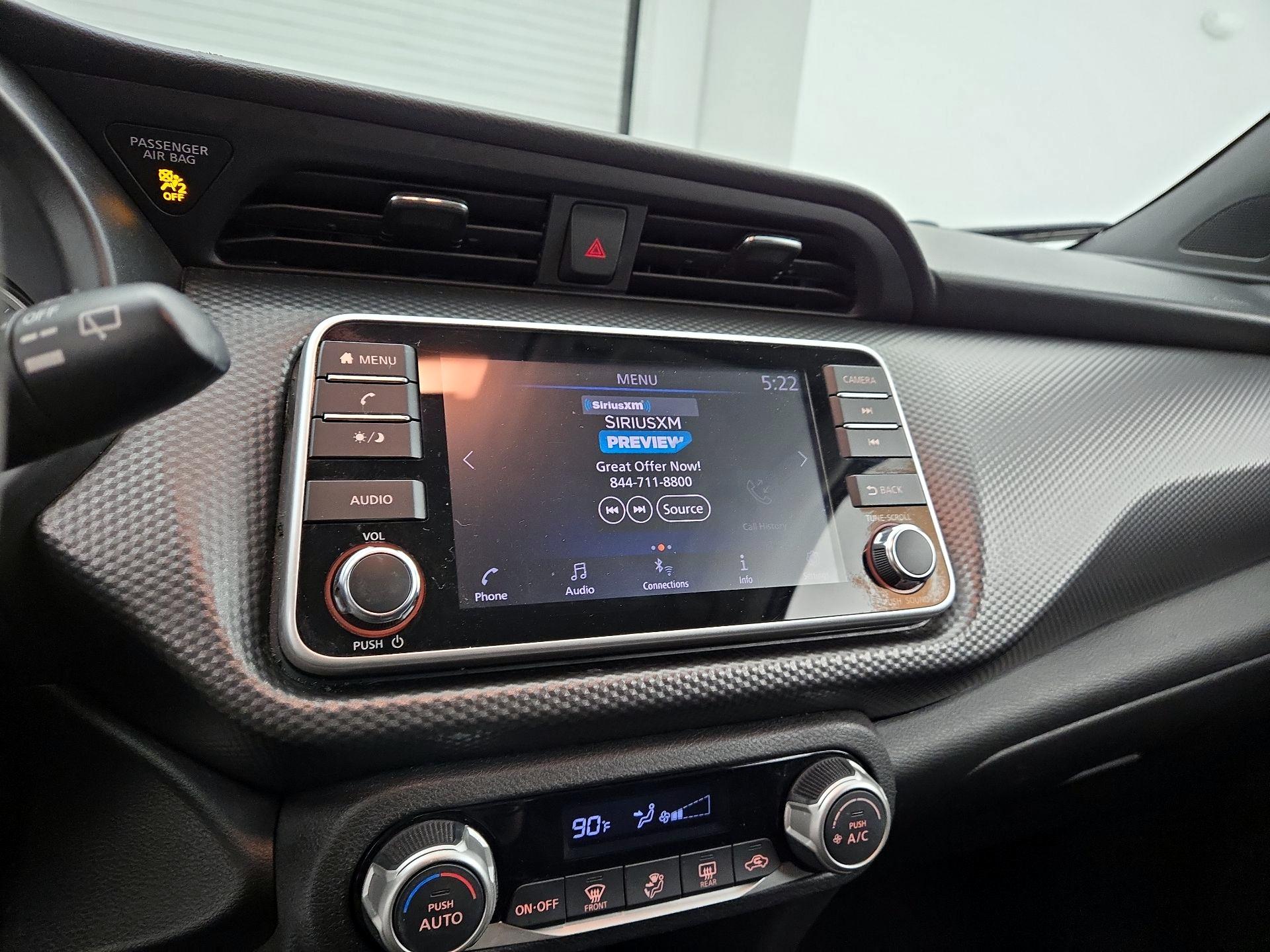 Thumbnail: 2019 Nissan Kicks - 15